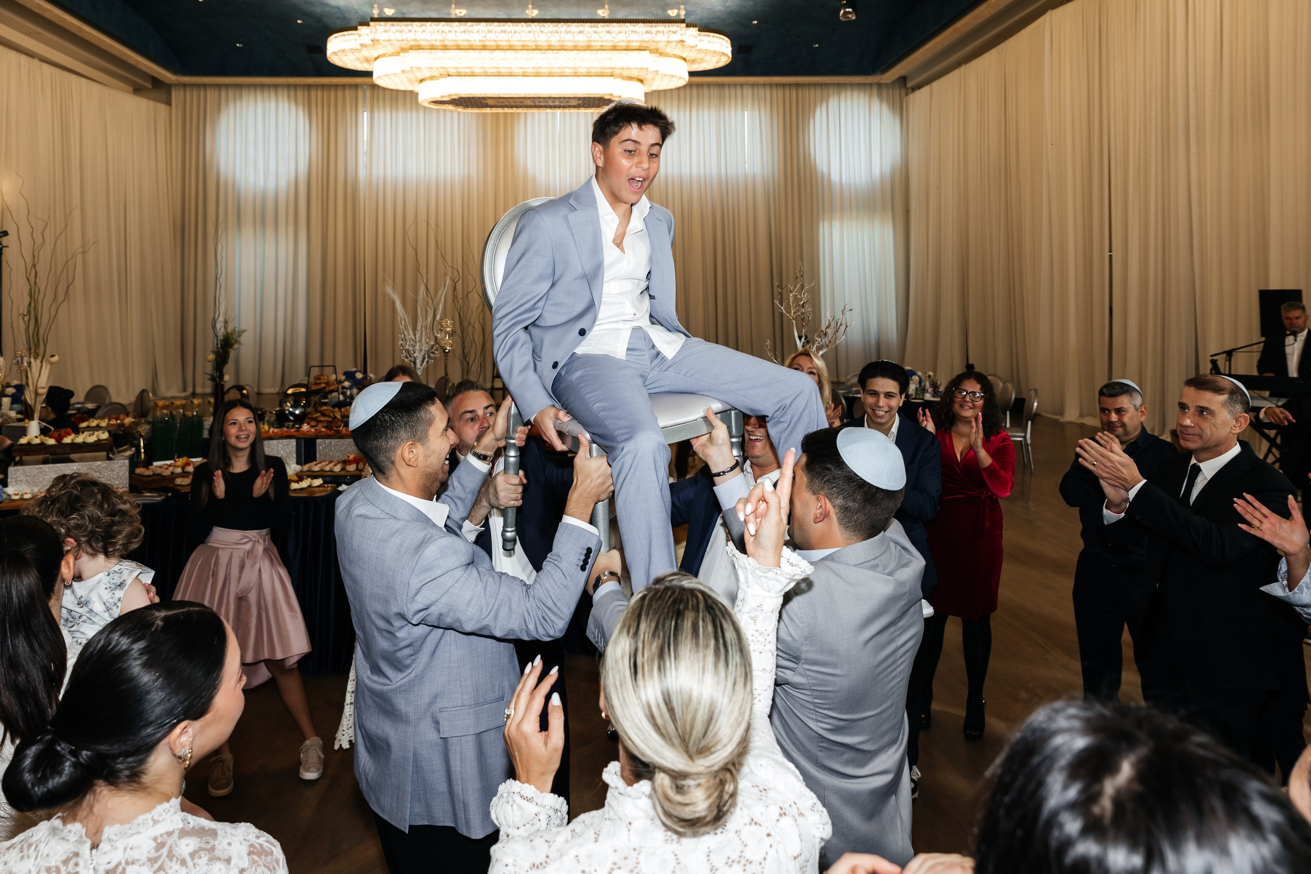 Mitzvah. Alex UA — Toronto photographer