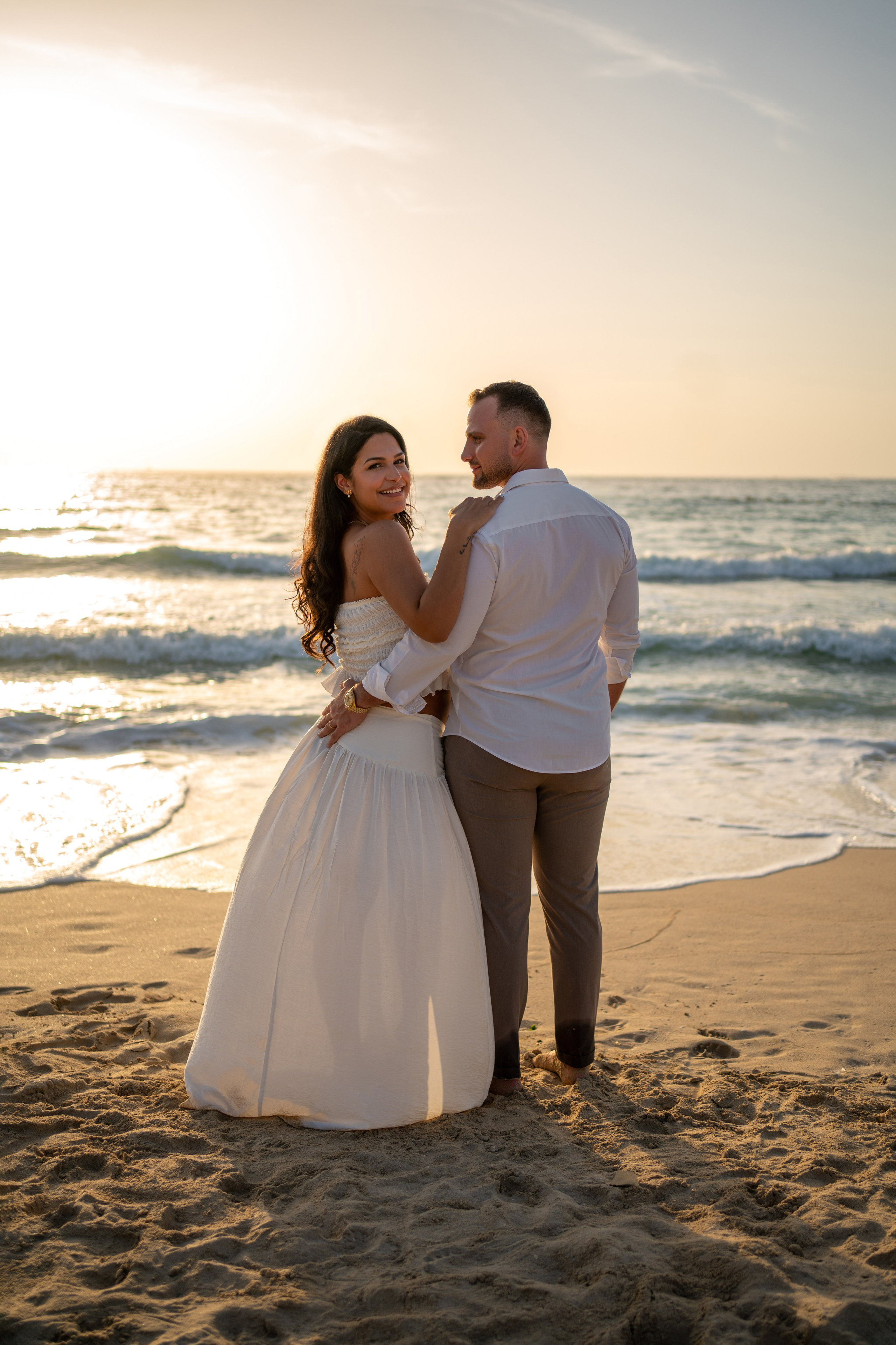 Wavy sunset. Angela Iakovleva — Family Photographer in Dubai