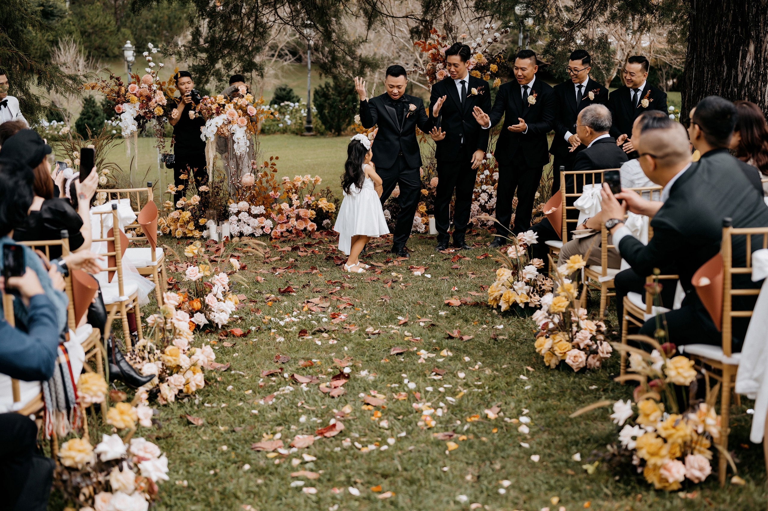 JESSE & MIMI / The Vows. Nhiếp ảnh gia đám cưới hàng đầu tại Thành Phố Hồ Chí Minh