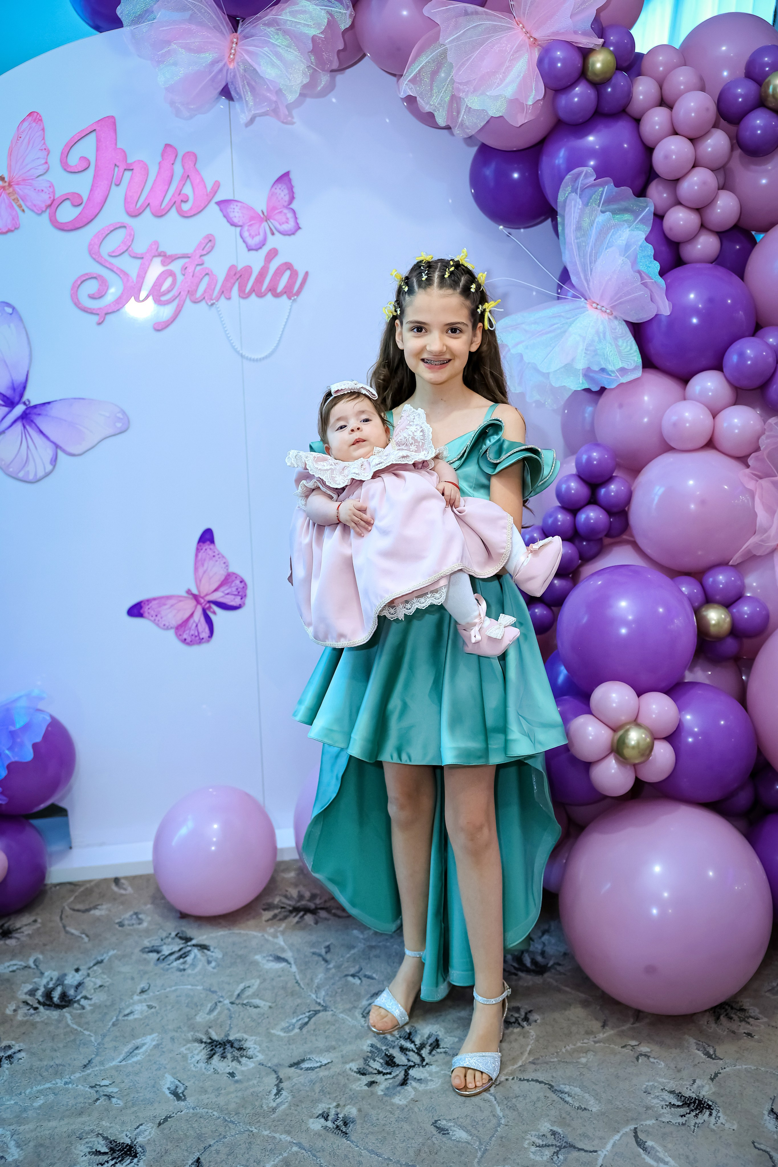 Iris Stefania. Moments By Gub