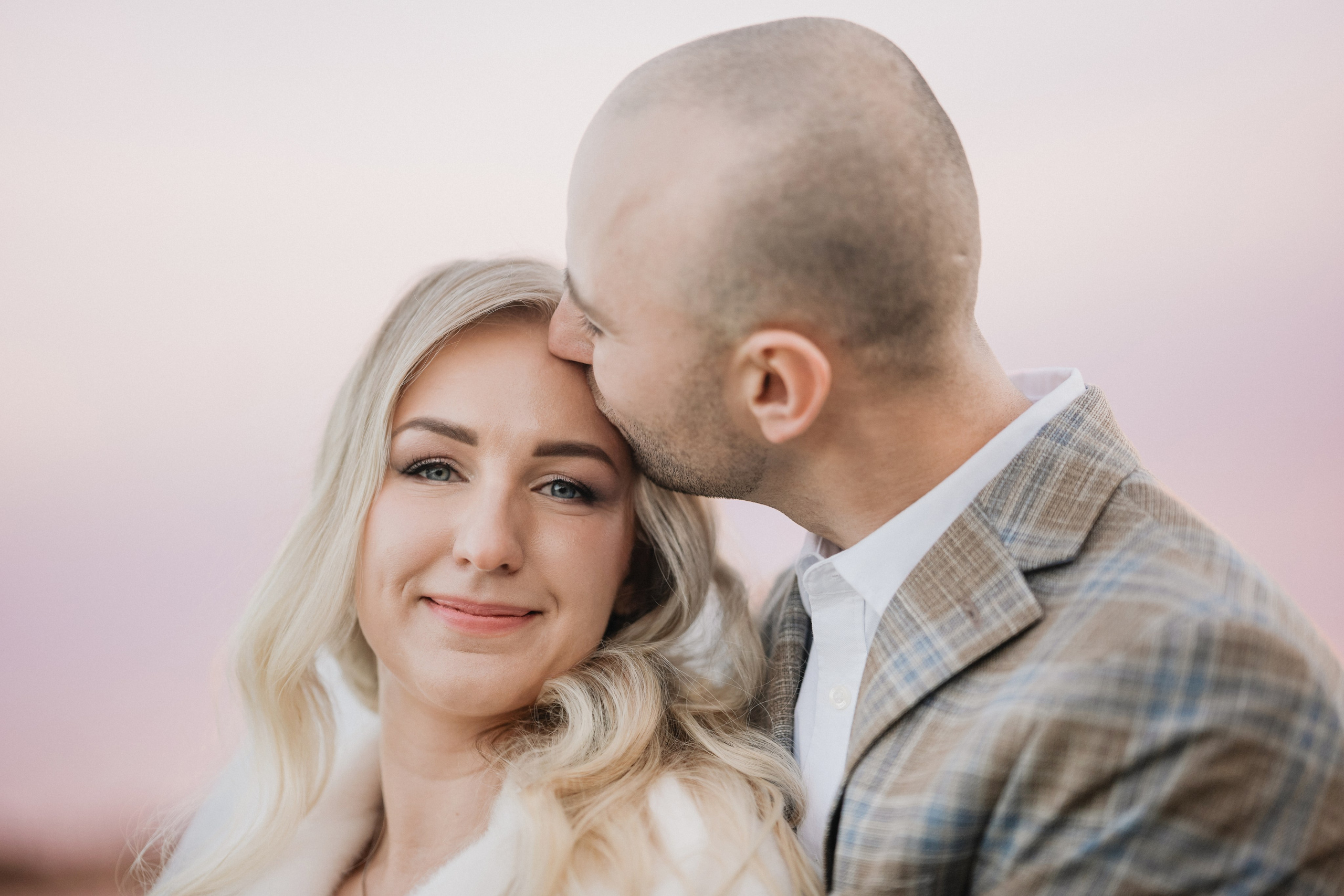 Calgary Family and Child & Wedding Photographer