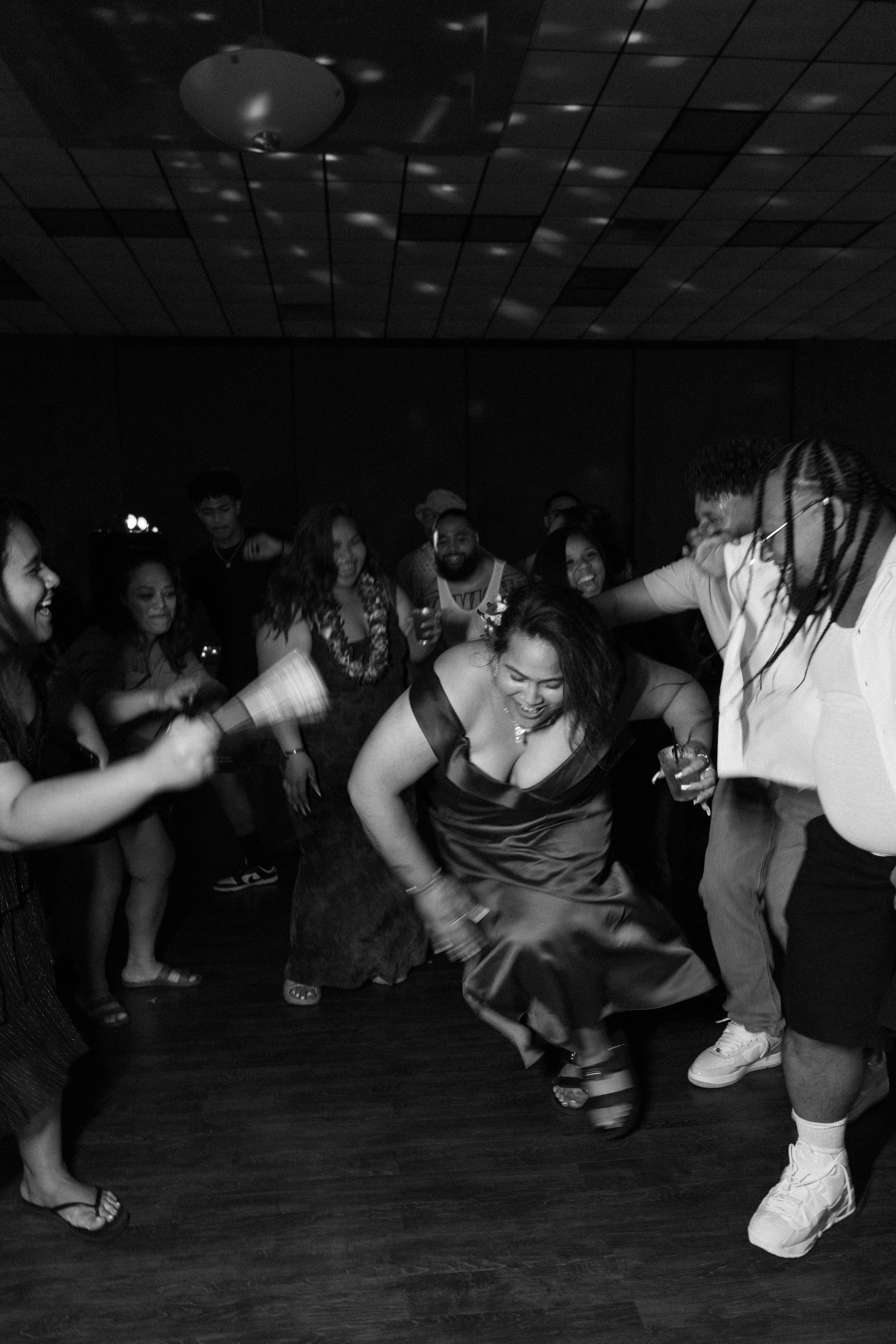 Arieta & Esmond: Polynesian Bliss and Love. Portrait, family, maternity & wedding photography & videography in SoCal Kseni Vibe