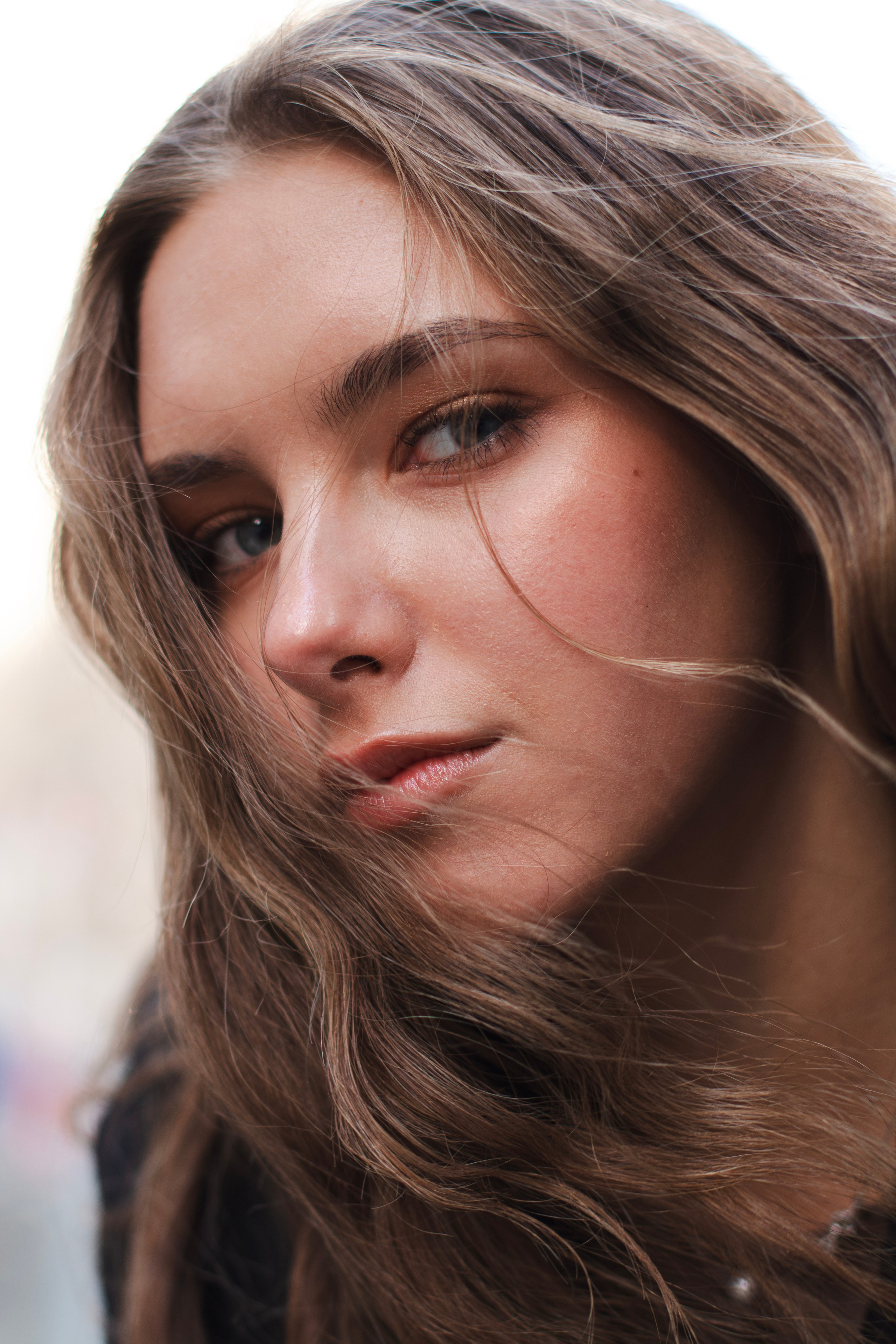 Closeups. Arvin Azimian