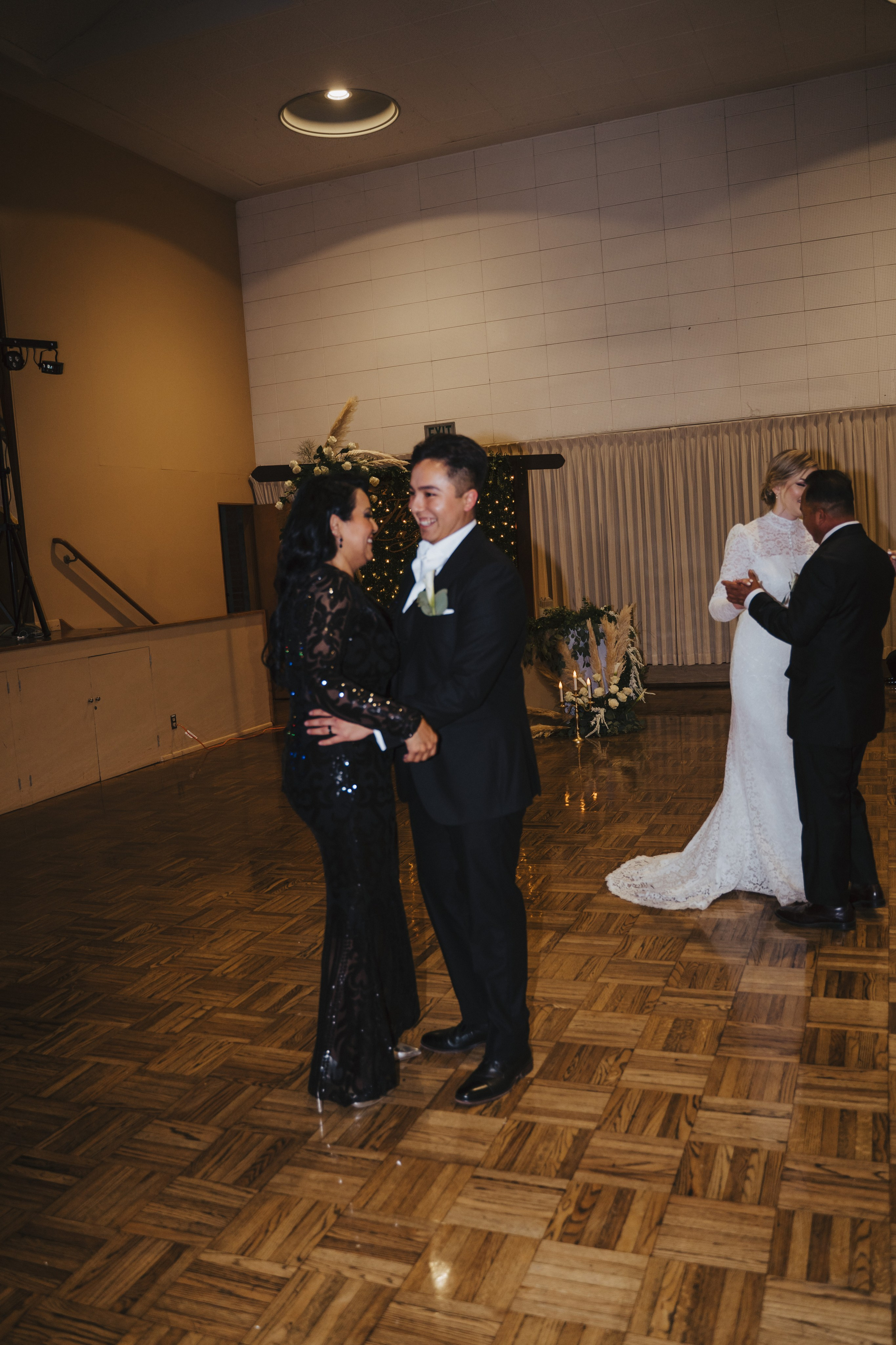 Visalia. Свадебный и семейный фотограф и видеограф в Калифорнии Сан-Франциско и Bay Area