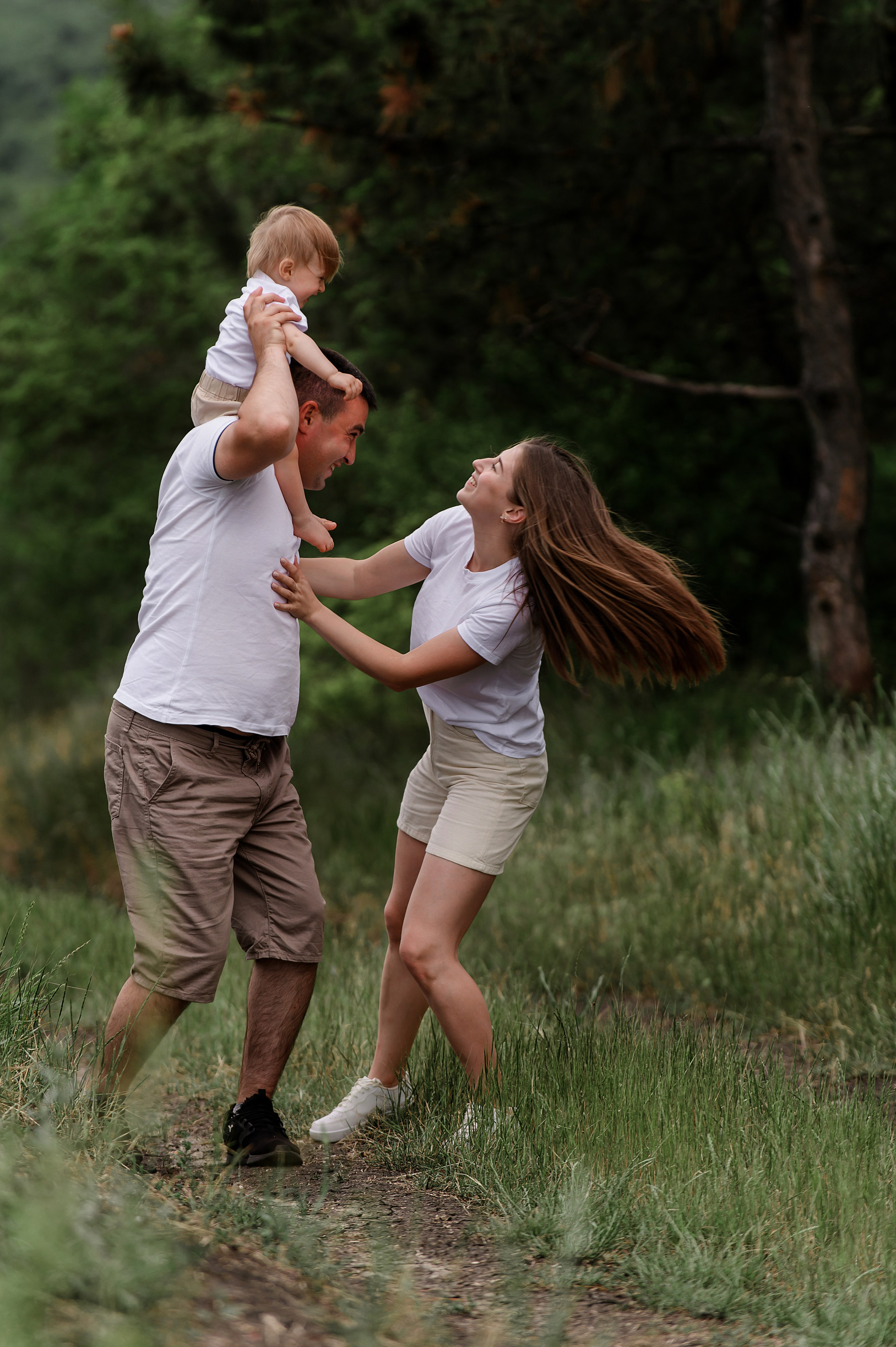 Family Ecaterina. Wedding photographer from Moldova Alexey Chipchiu