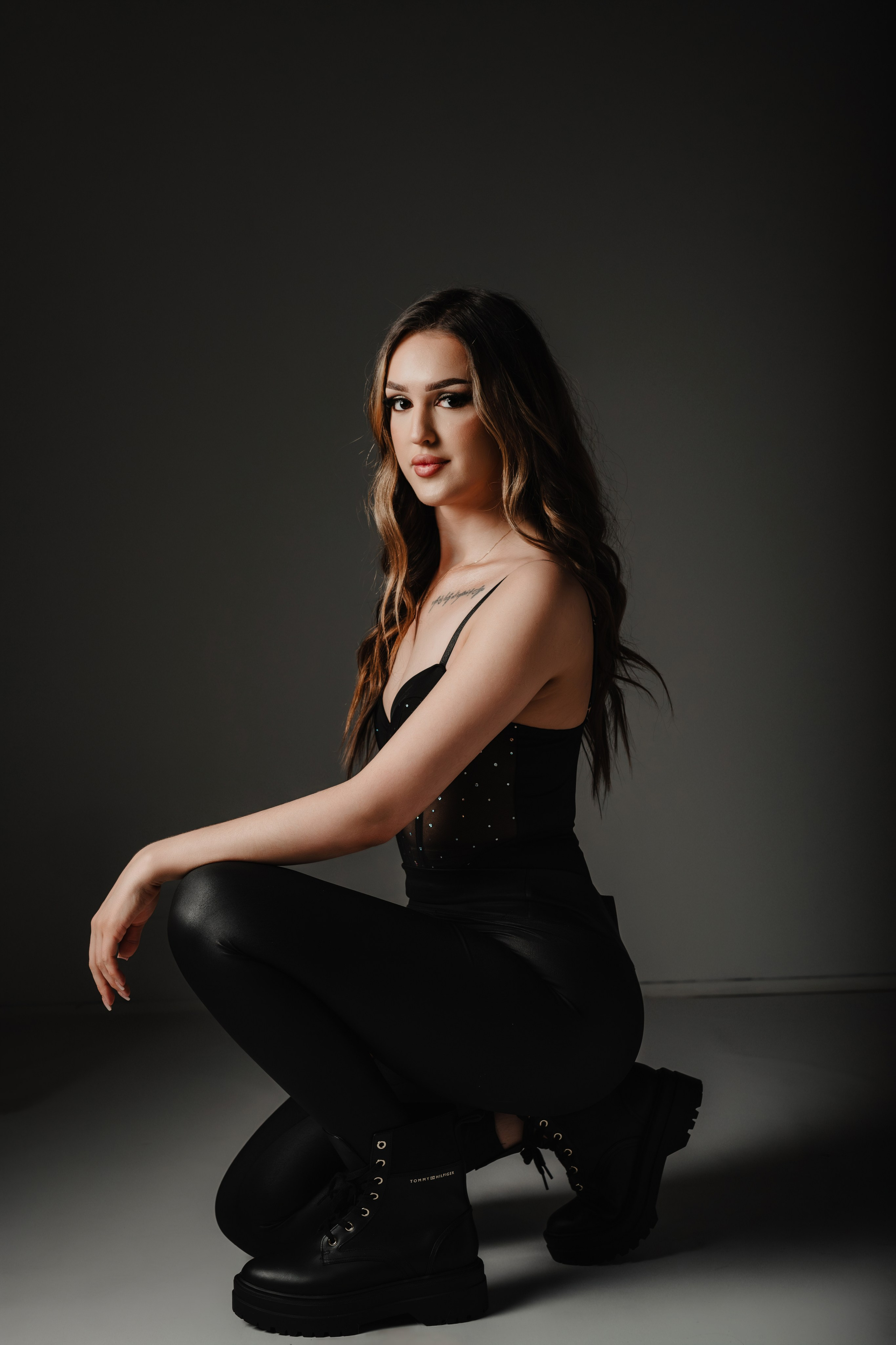 Portrait and boudoir. Michalina Dzianach Wedding Photographer Iceland