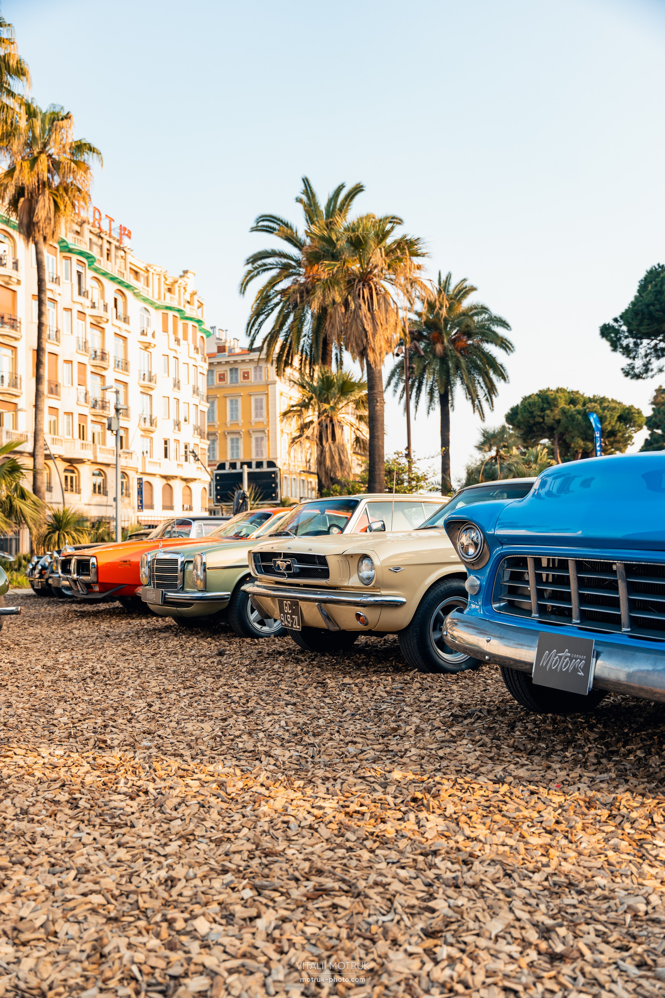 Legends de Nice. Photographe de voitures à Paris — Vitalii Motruk