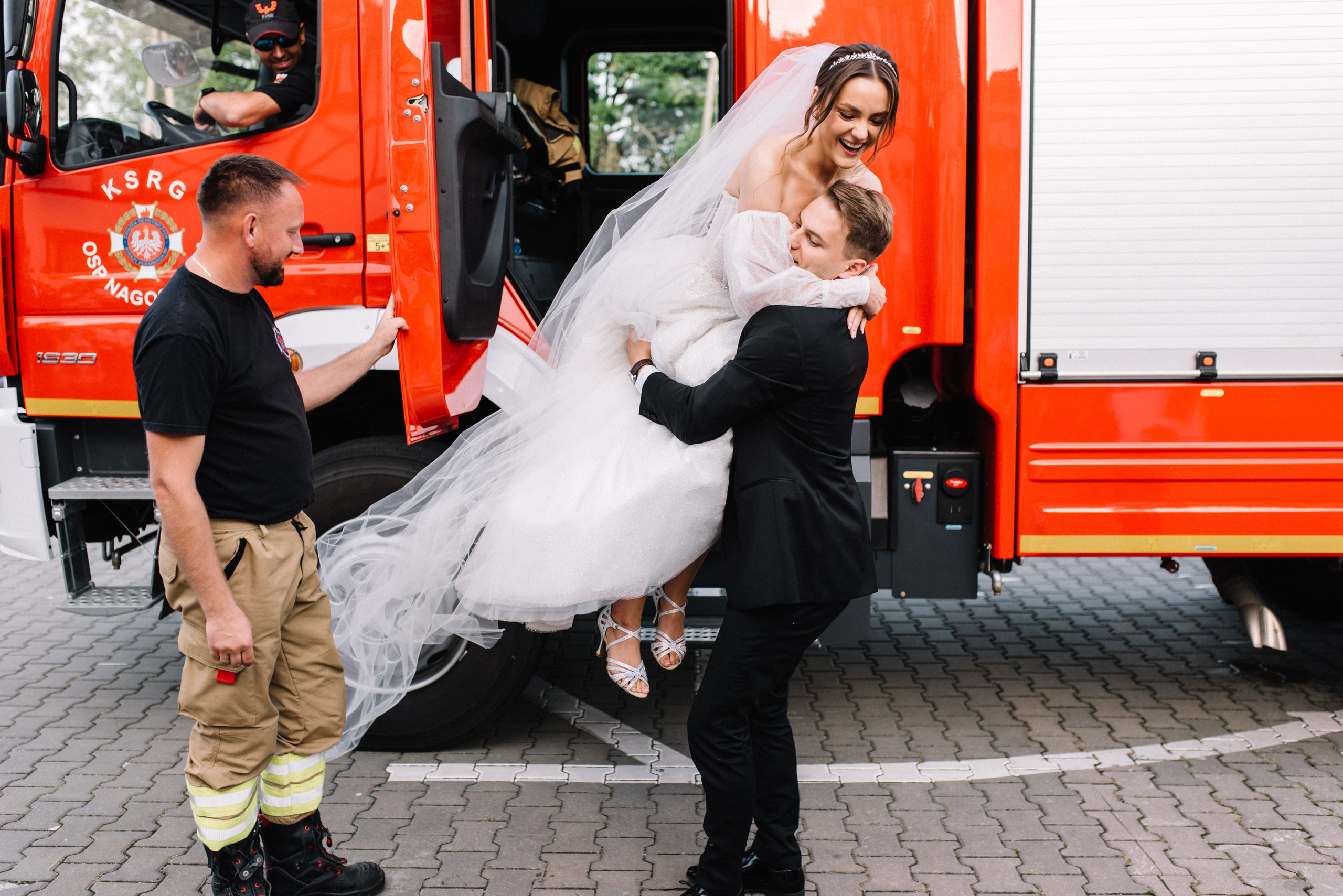 Dzień ślubny Kasia & Marcin. Eugene Save – Fotograf Ślubny i Rodzinny | Warszawa i Cała Polska