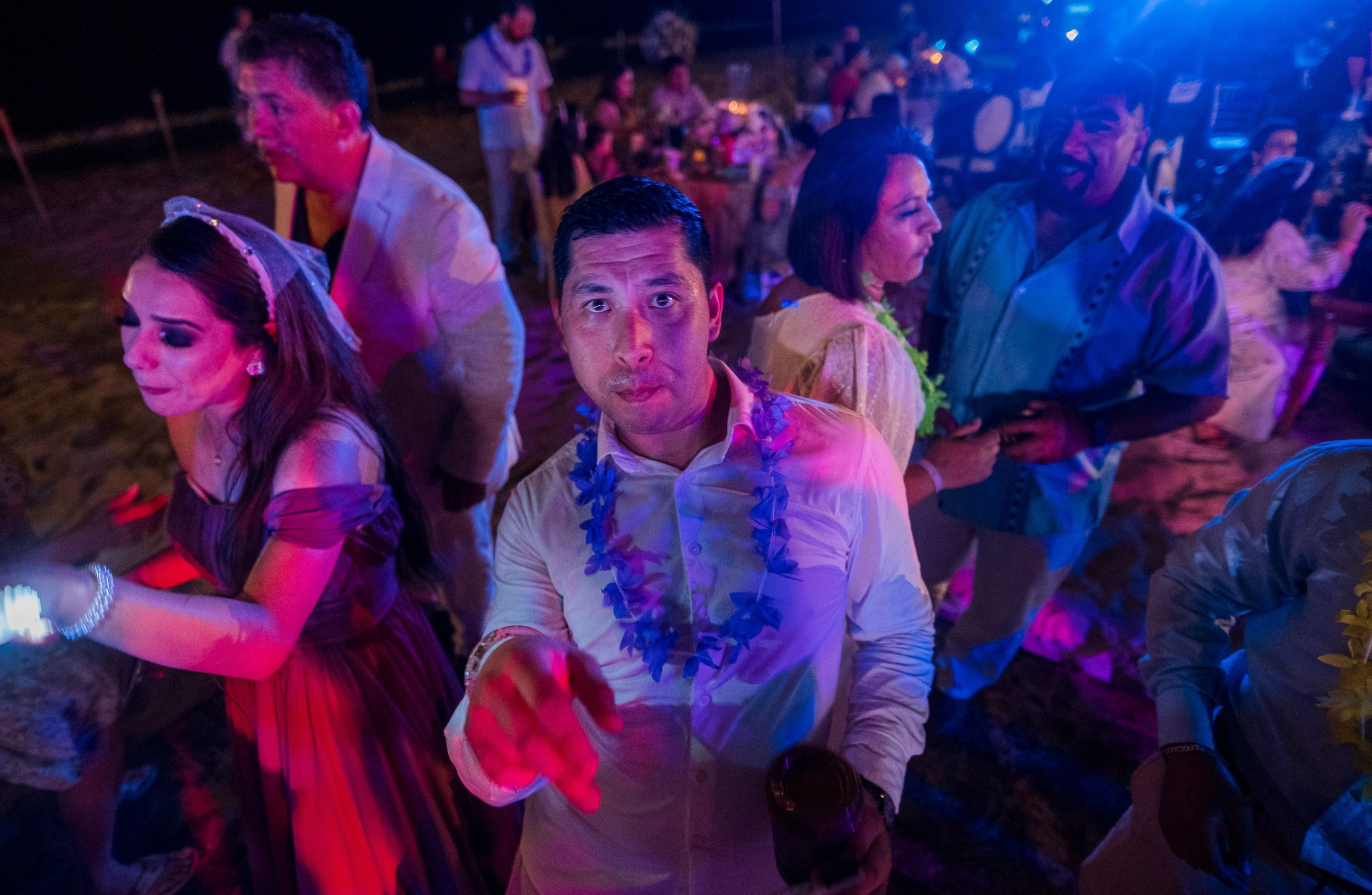 Lupita y Abel / Puerto Vallarta. Wedding and family photographer in Mexico City