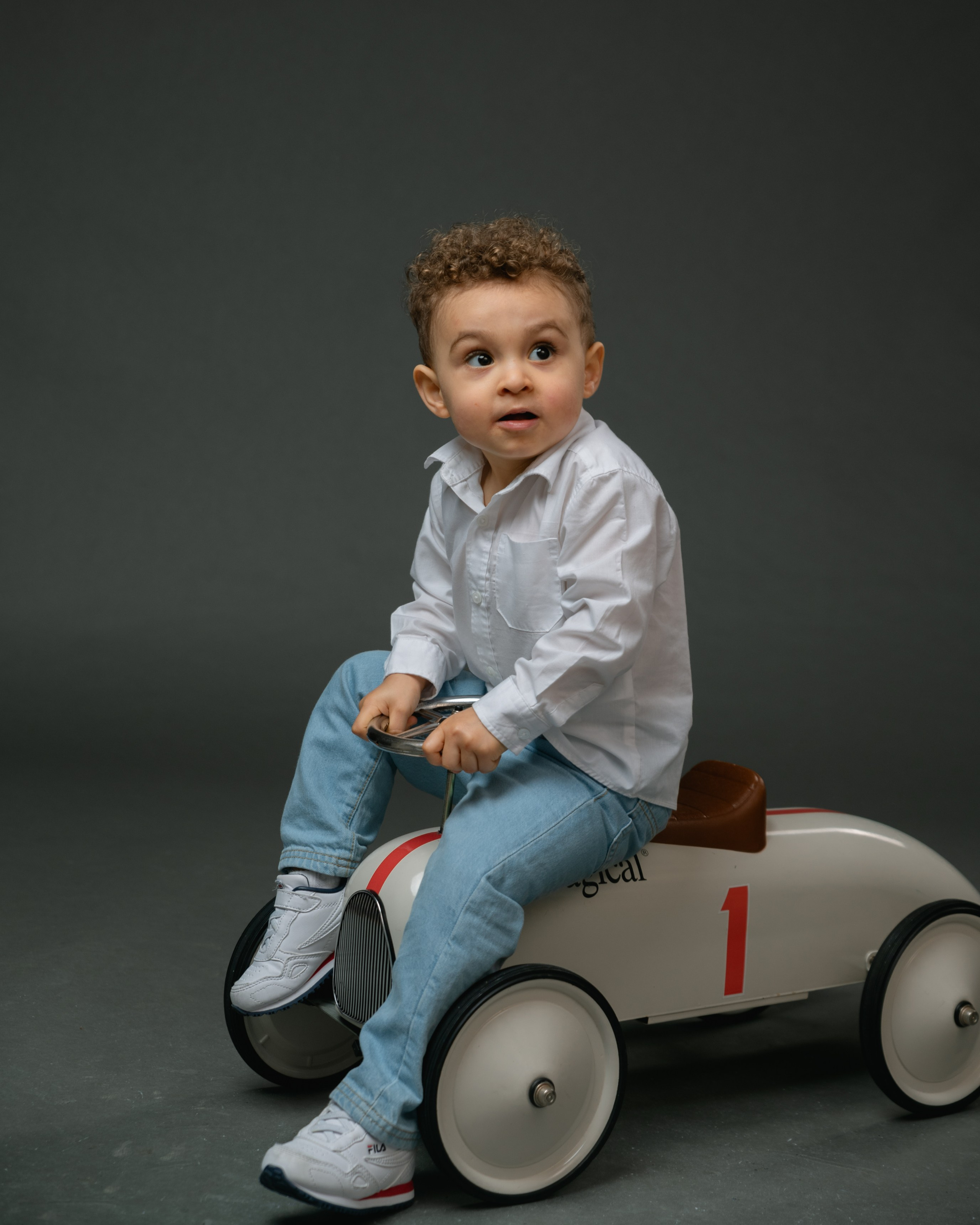 JEANE. Anastasiia Antoniuk portrait, family and couple photographer, Portugal