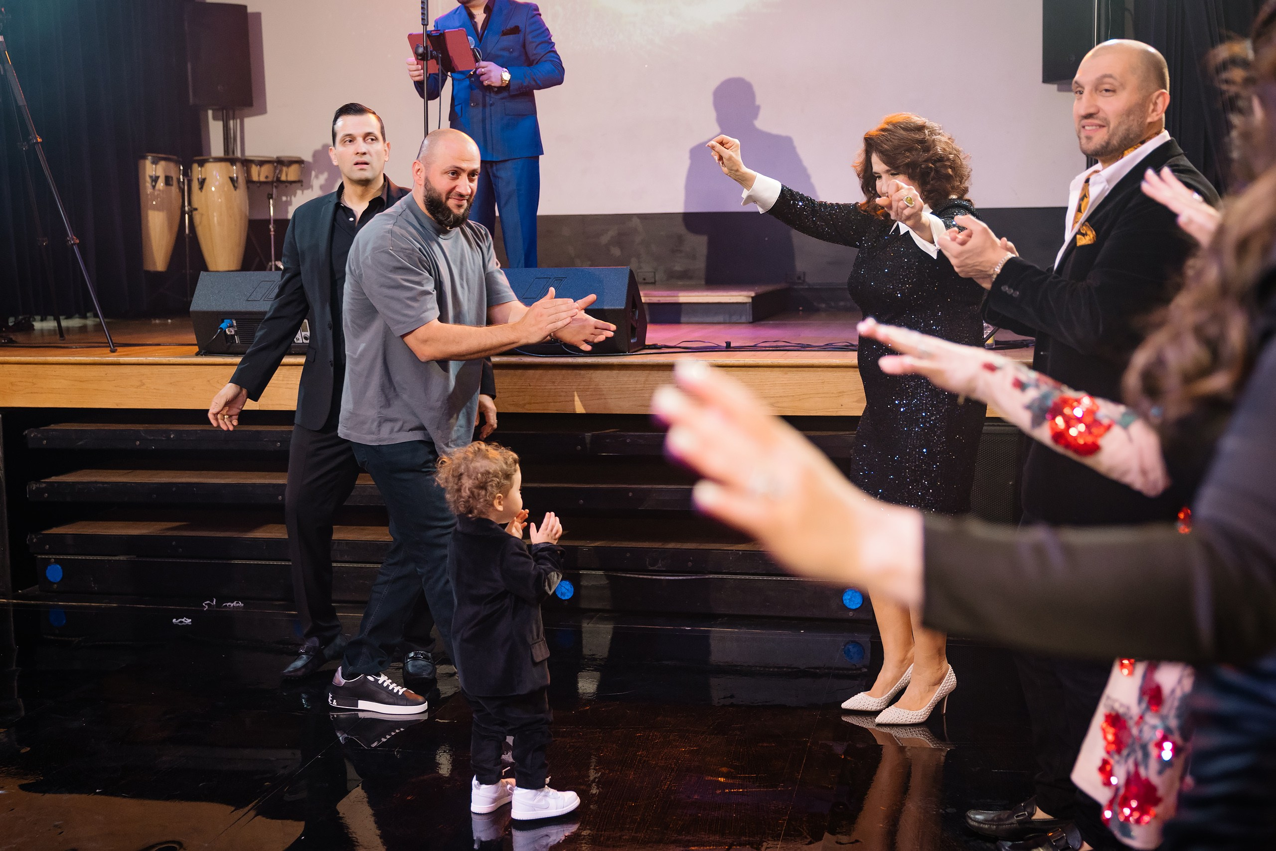 04.13.2025 First birthday. Wedding family event photographer in Chicago Nick Yushevich