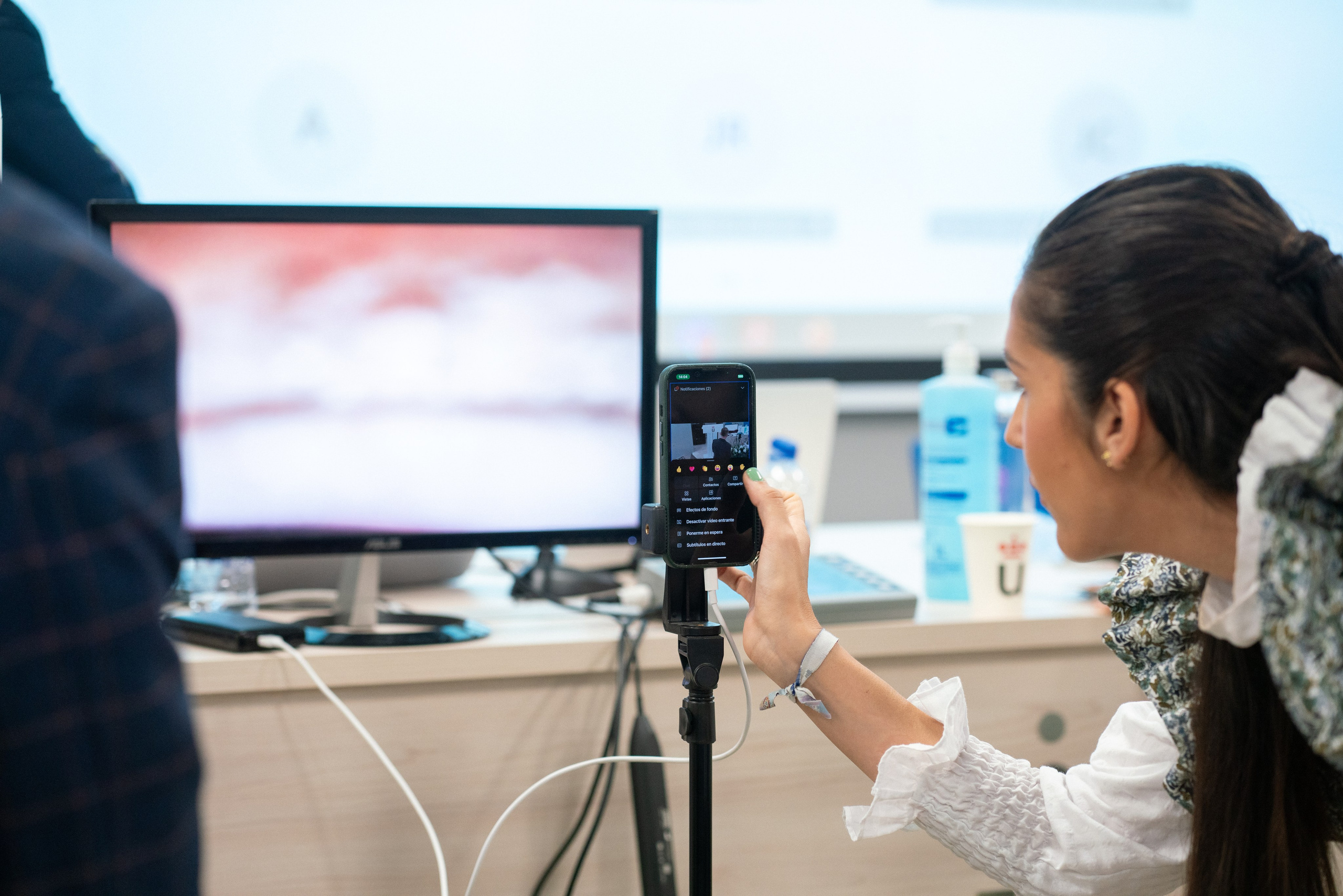 Конгресс фониатров. Женские портреты в Мадриде — естественная красота и свет | Anna Maruleva