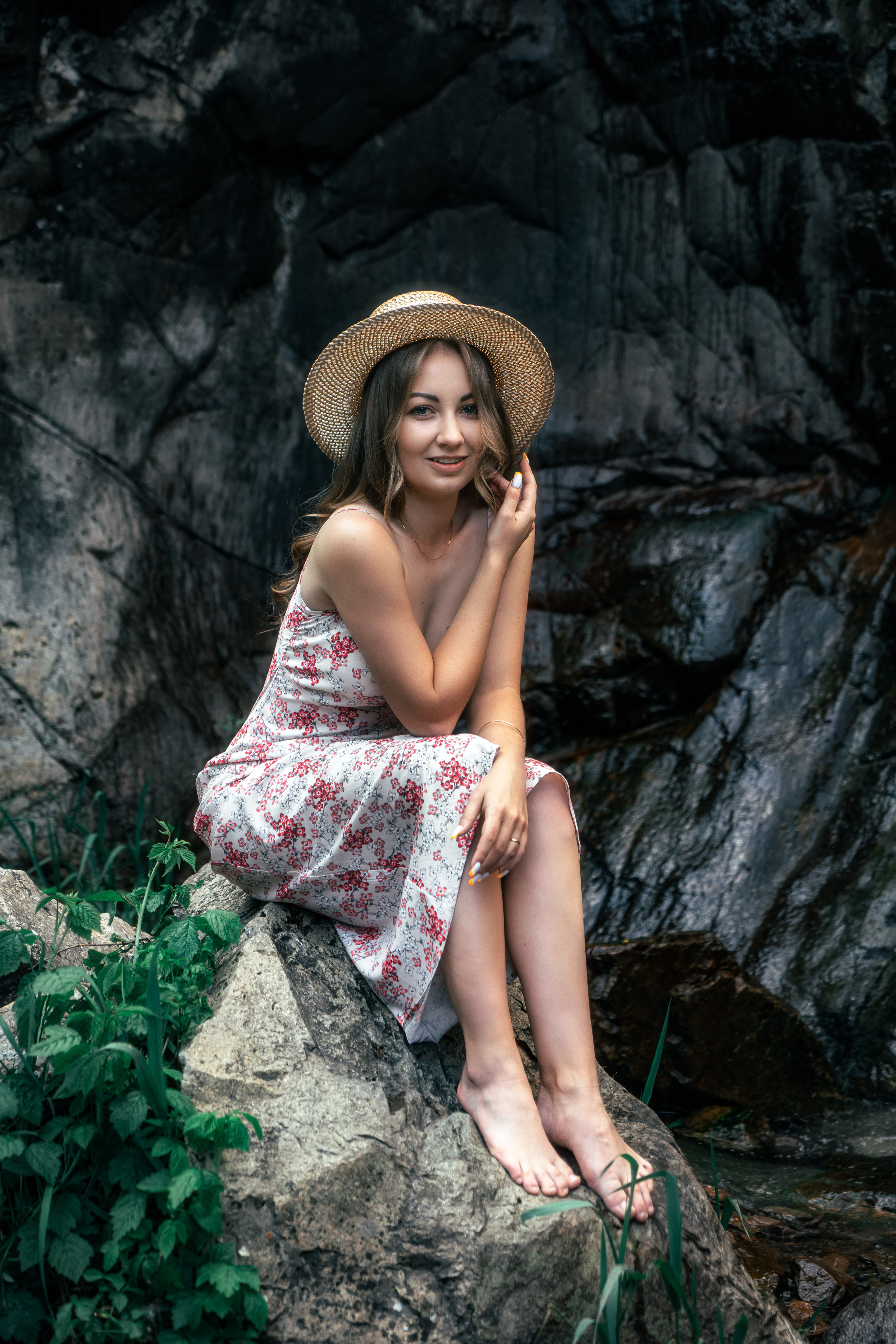 Kate. Waterfall. Георгий Намазов | Фотограф в Ташкенте