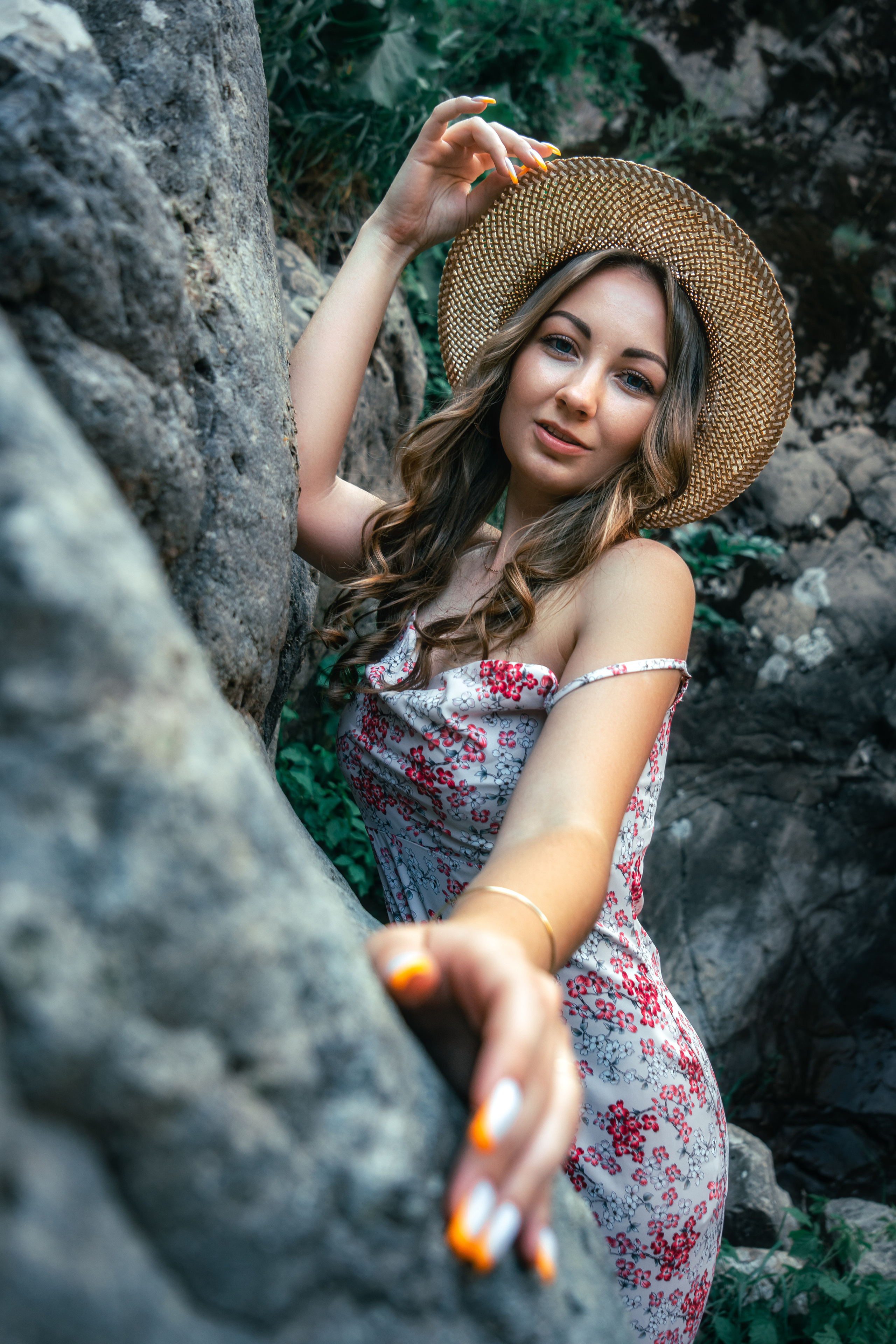 Kate. Waterfall. Георгий Намазов | Фотограф в Ташкенте