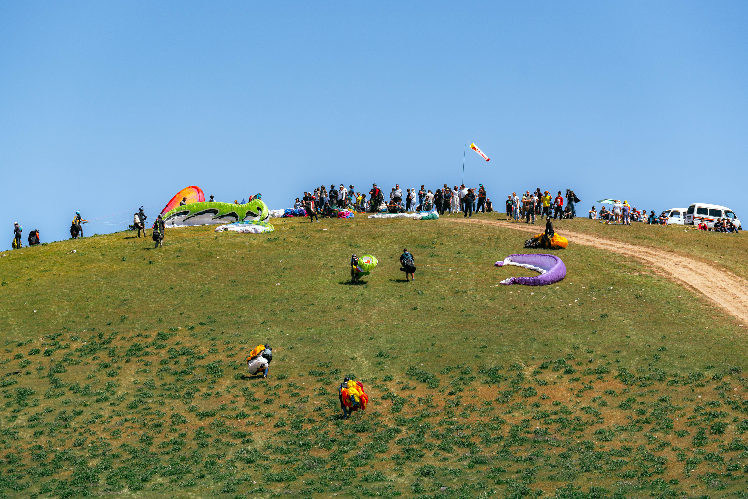 Парапланеристы. Георгий Намазов | Фотограф в Ташкенте