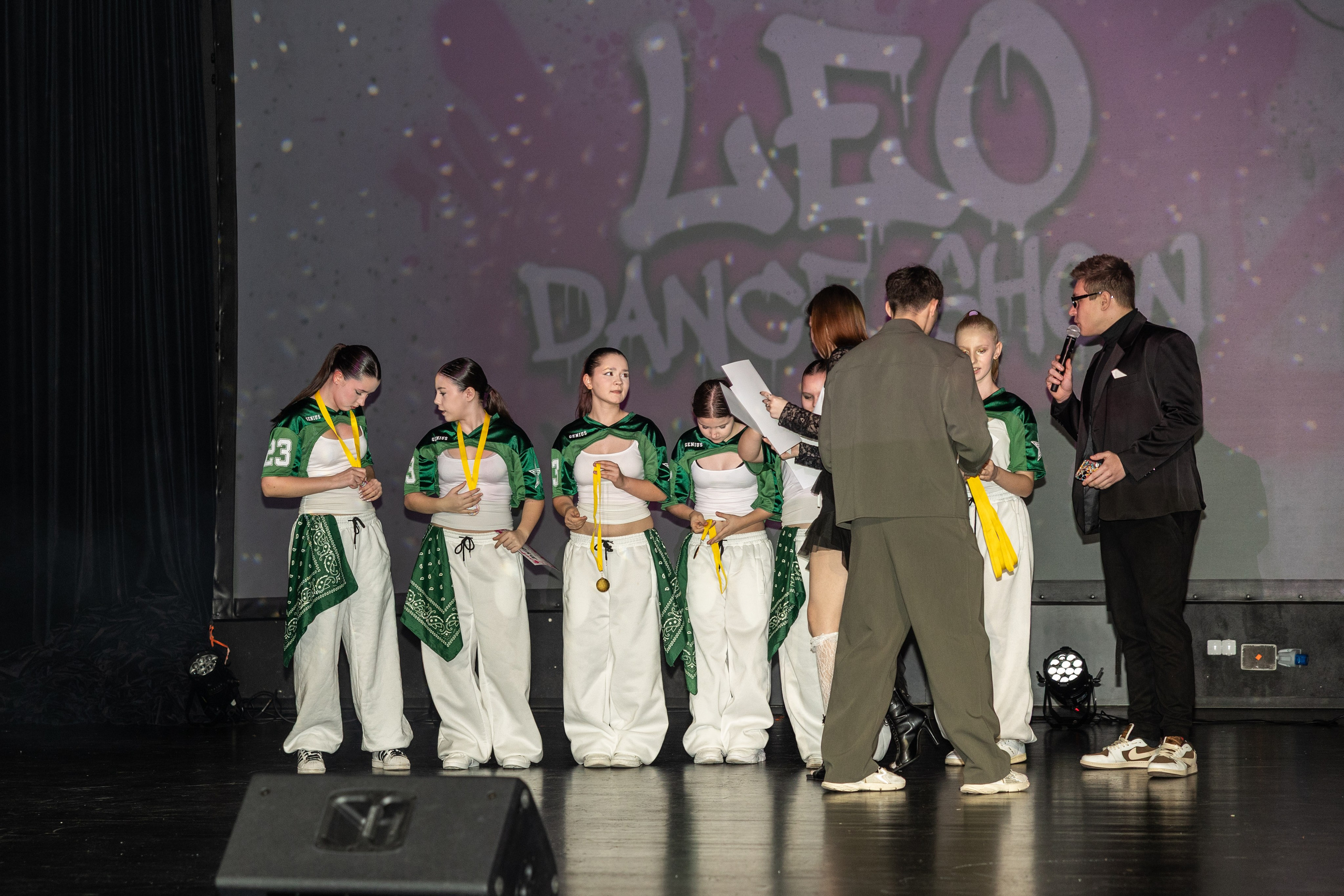 LEO DANCE SHOW WINTER 2025. Семейный и детский фотограф в Варшаве Мила Бобровская