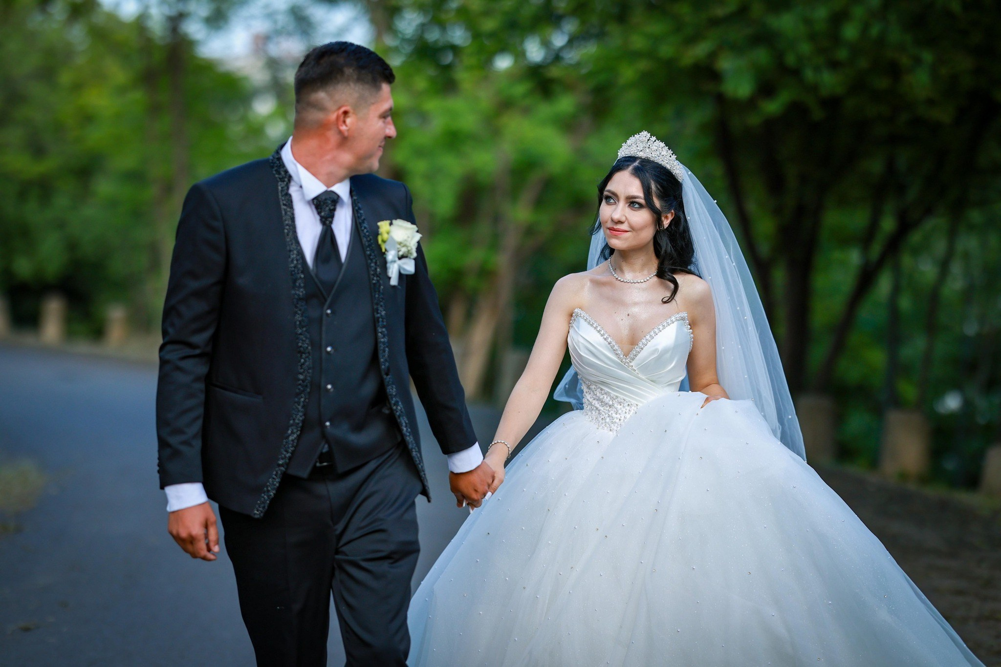 Madalina & Bogdan. Fotograf Nuntă Constanța - Moments by Gub