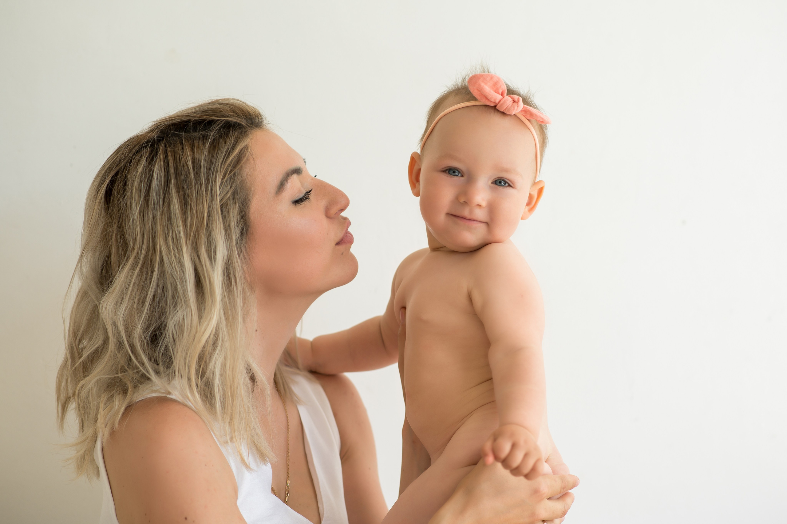 Семейная фотосессия в студии. Семейный и детский фотограф в Минске Надежда Савицкая