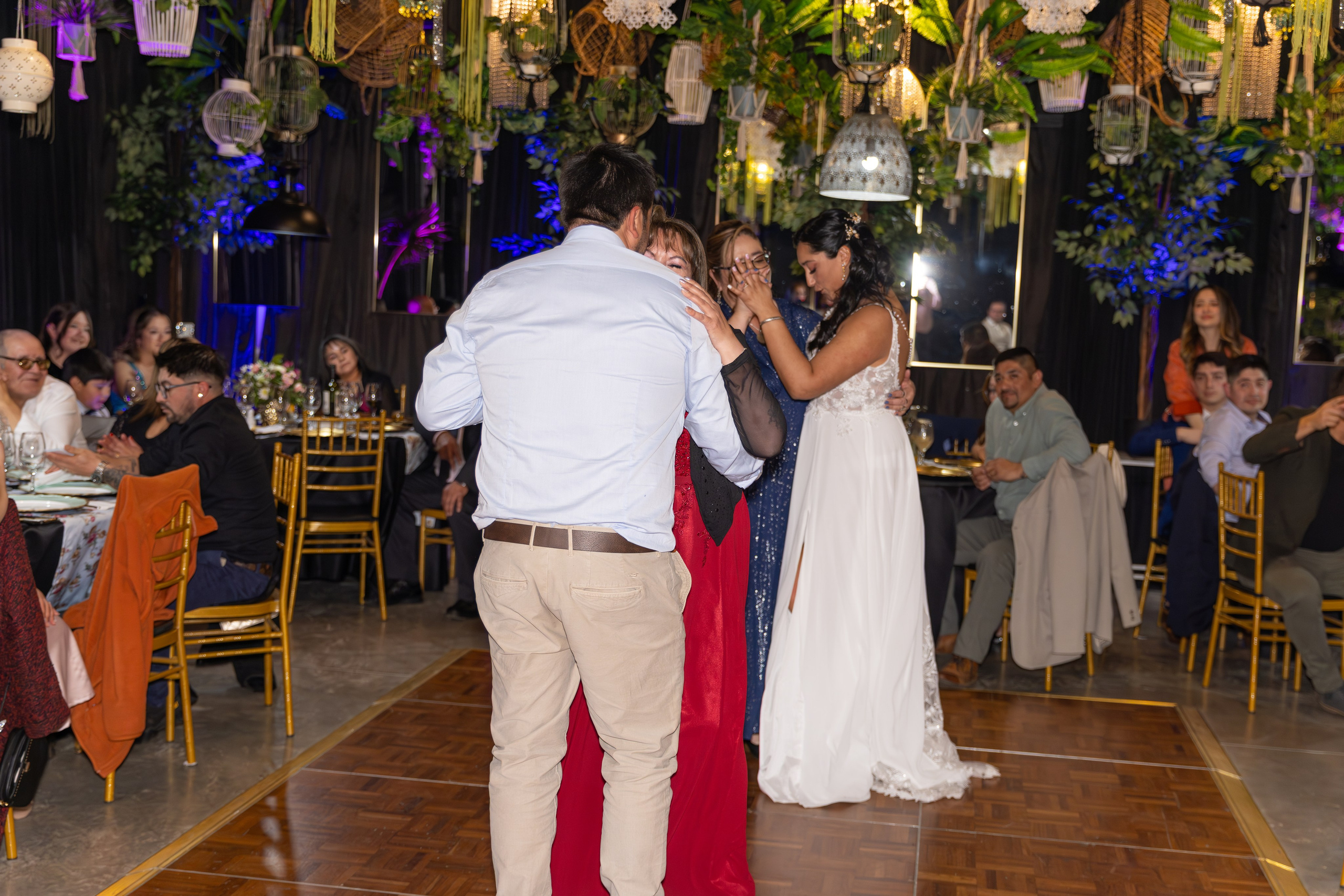 Isamar y Mauro. Dinka & Emilio - El arte de preservar lo que no se repite