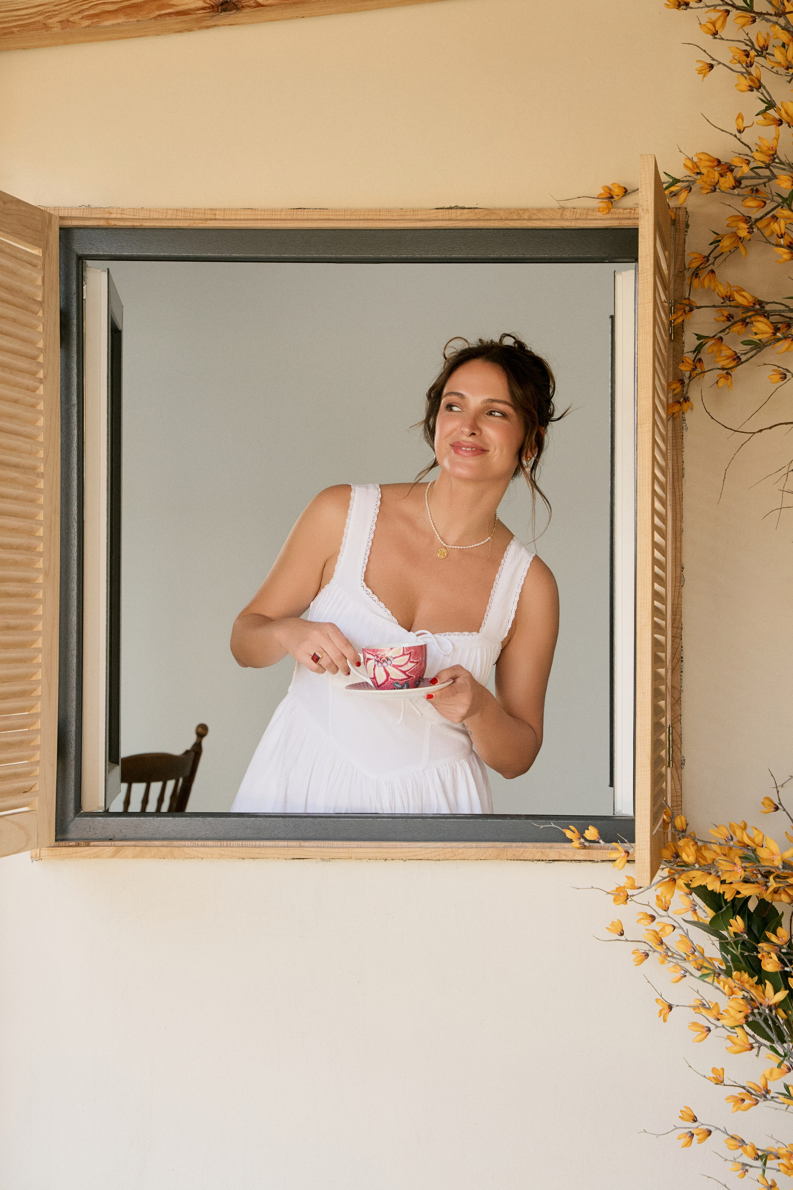 Эксперты. Привет