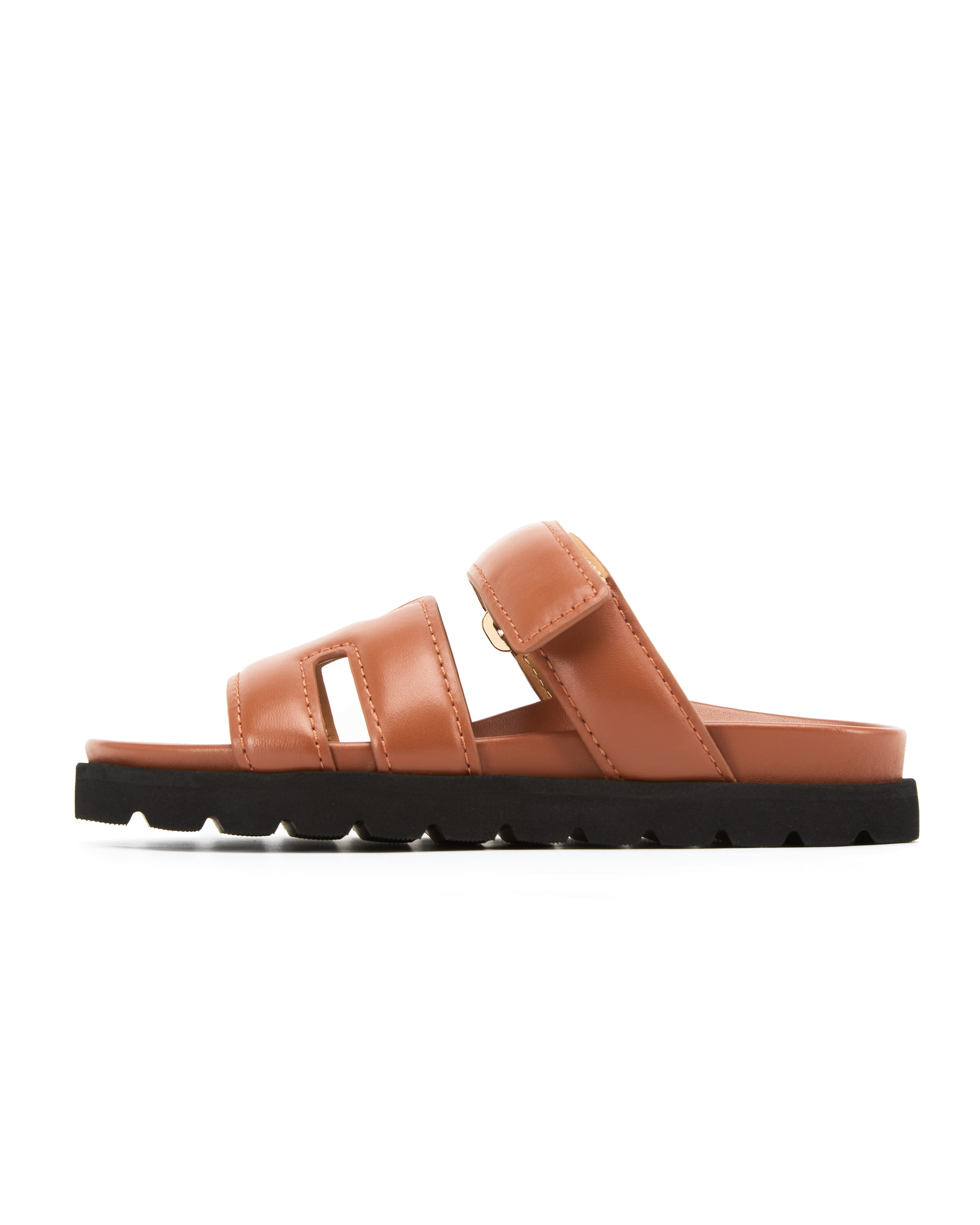 Обувь. Предметная фотосъемка в Алматы. Студия фото и видео съемки товаров