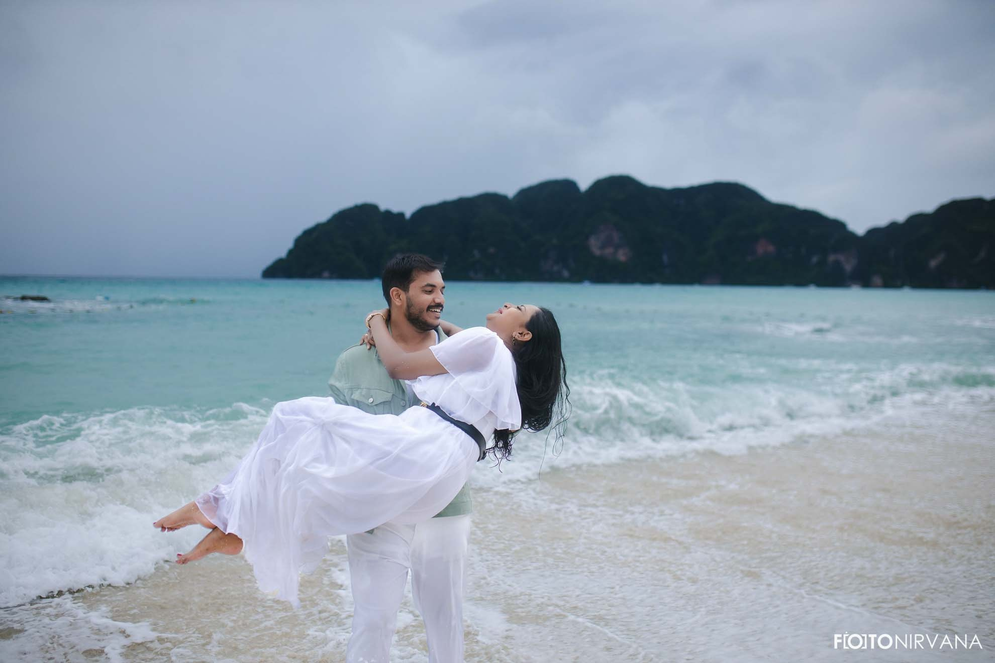 MANOJ + RAKSHITHA. CANDID WEDDING PHOTOGRAPHER in BANGALORE