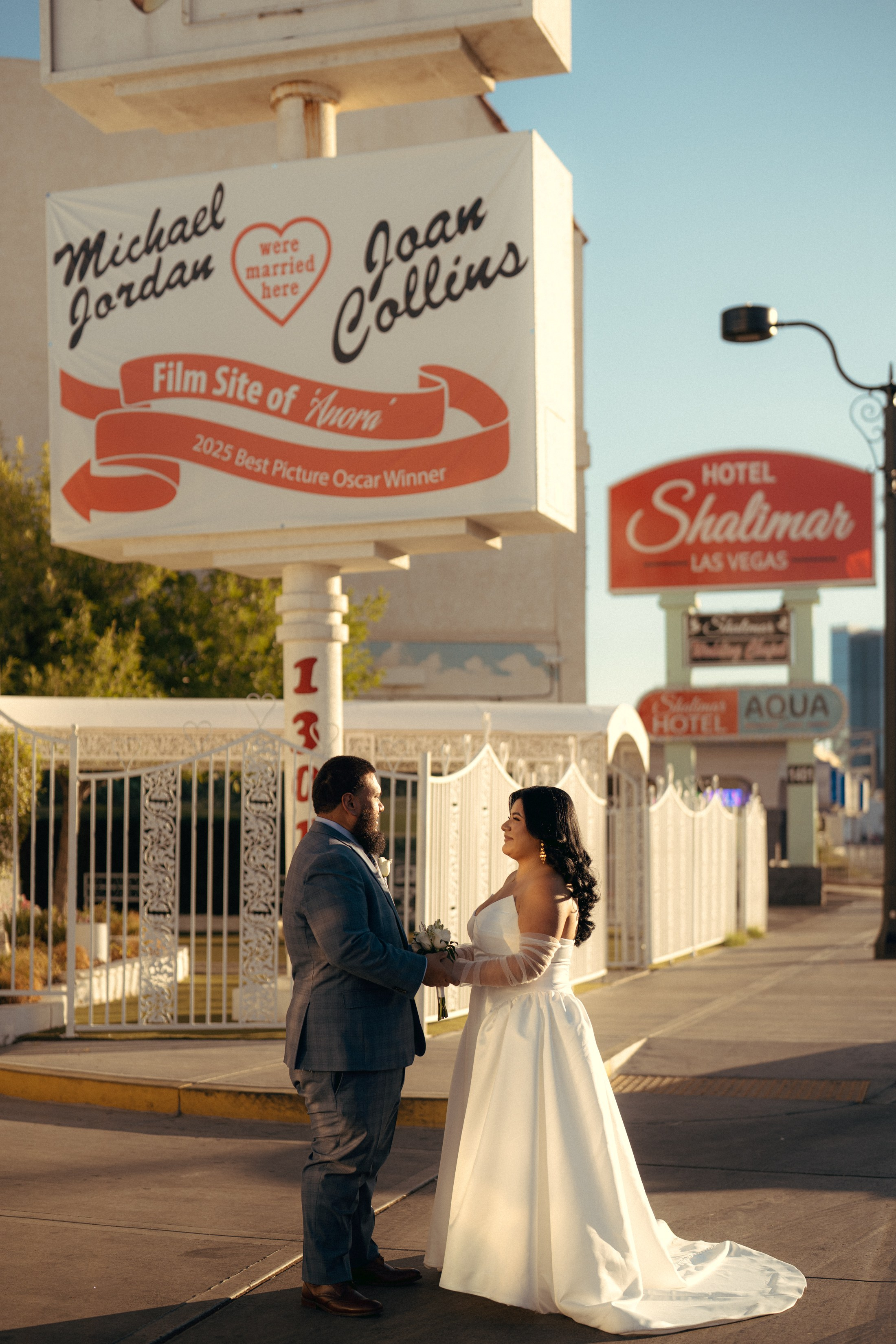 Miriam&Tino. Wedding & elopement photographer Viktoriya Kravtsov. Las Vegas