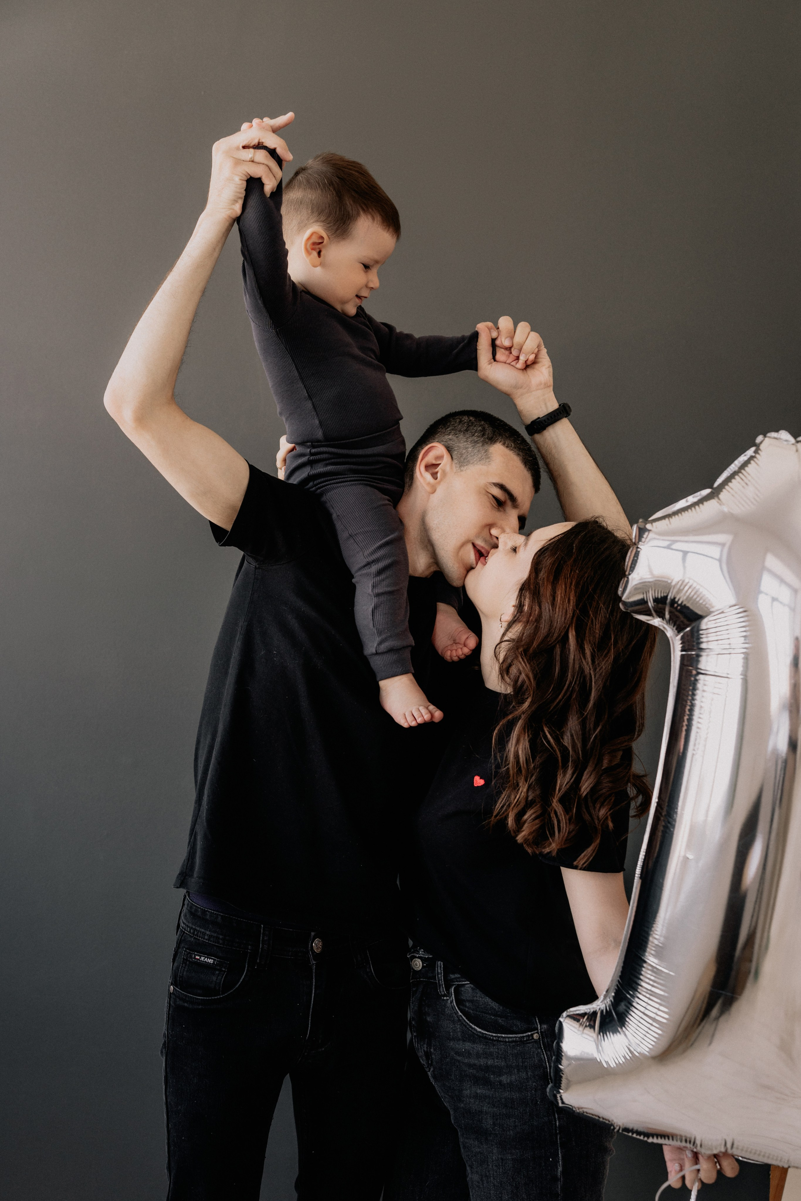 Cozy Family Photography at Home – Lifestyle & Love. Alisa Tant — Family and newborn photographer Bucks County, Montgomery county, Philadelphia, NJ