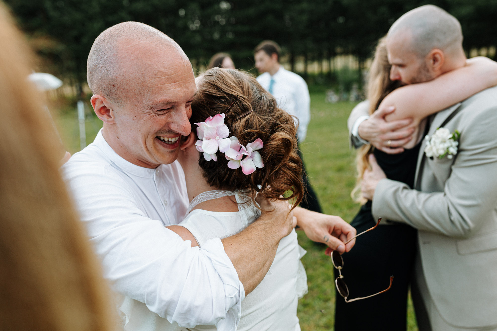 Kāzu svinības Siguldas kalnā, pie dabas viesu namā Kamēlijas