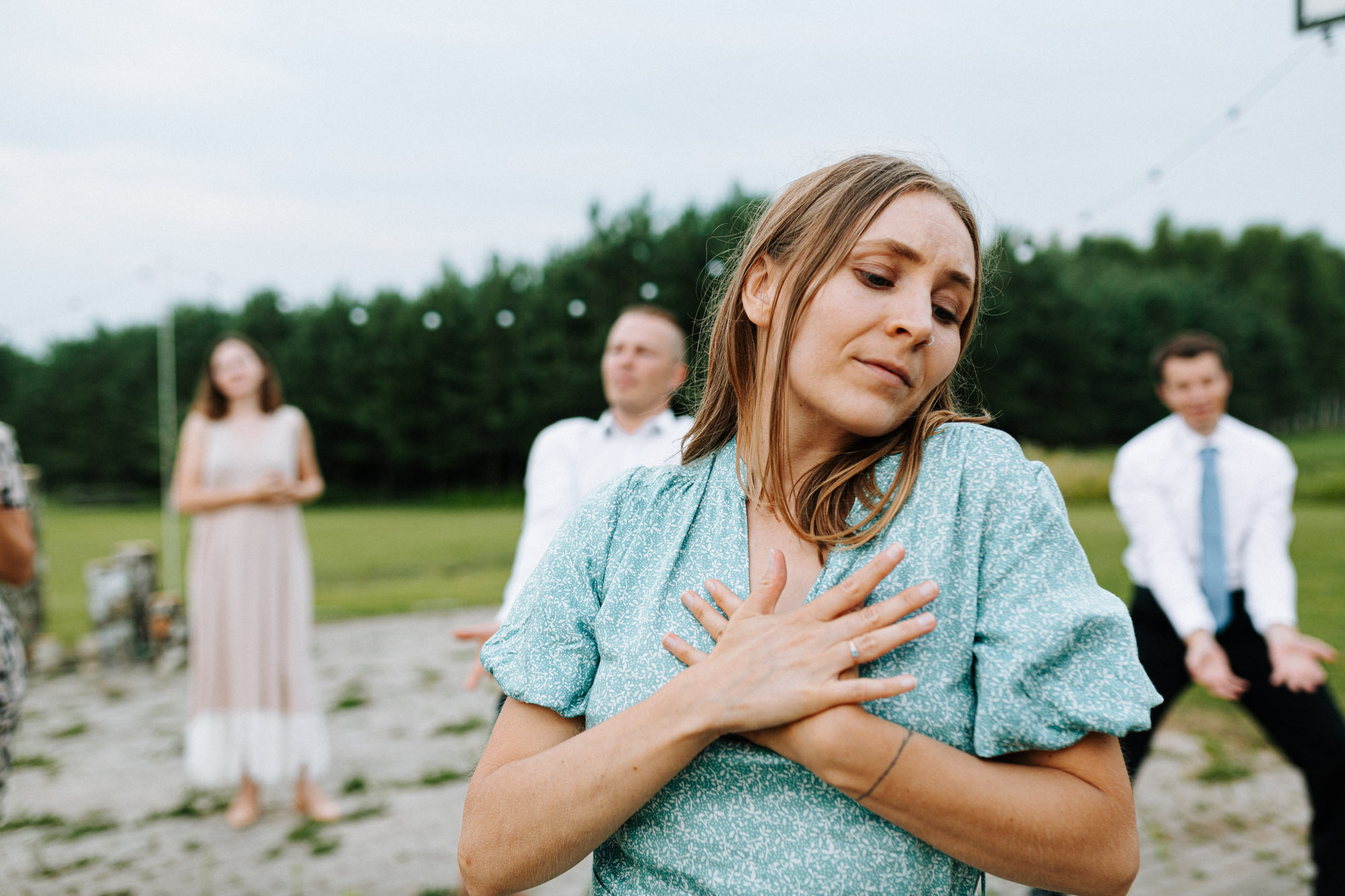 Kāzu svinības Siguldas kalnā, pie dabas viesu namā Kamēlijas