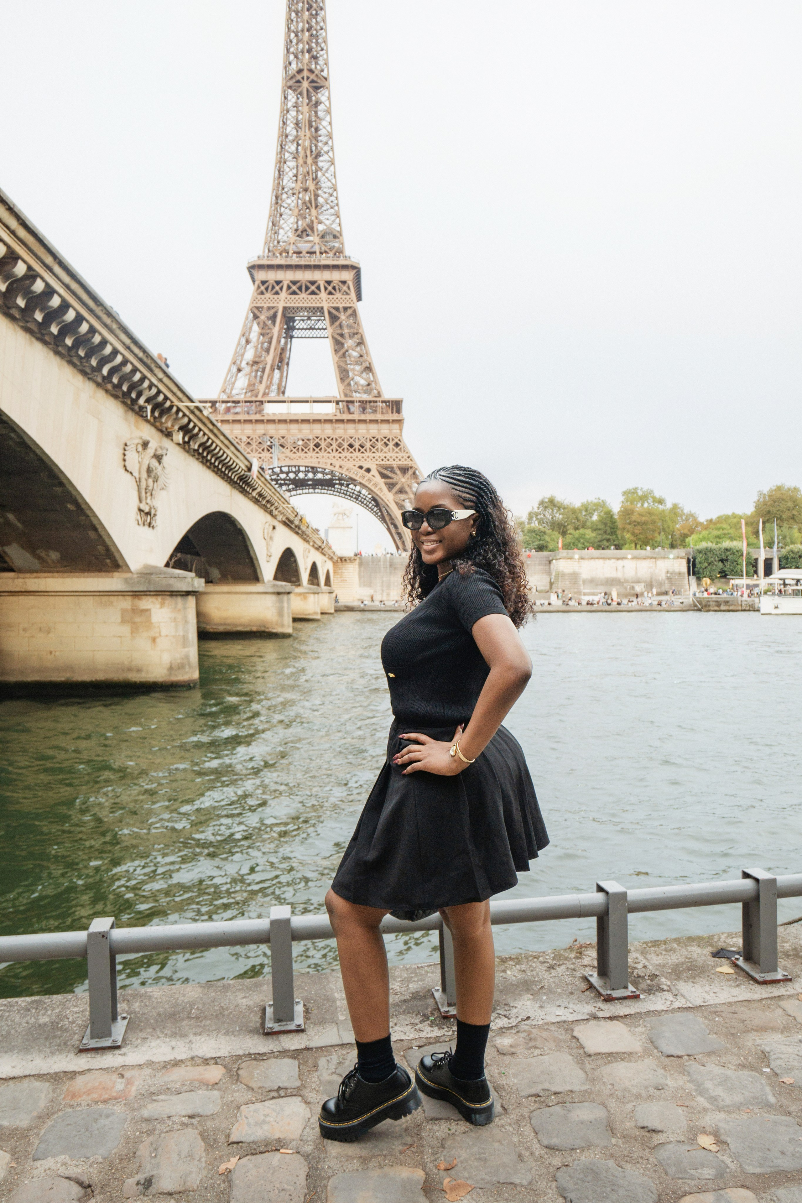 Juanita (1 hour). Photographer in Paris|Solo and groups, portraits & content, couples photo-shoot in Paris at the best locations