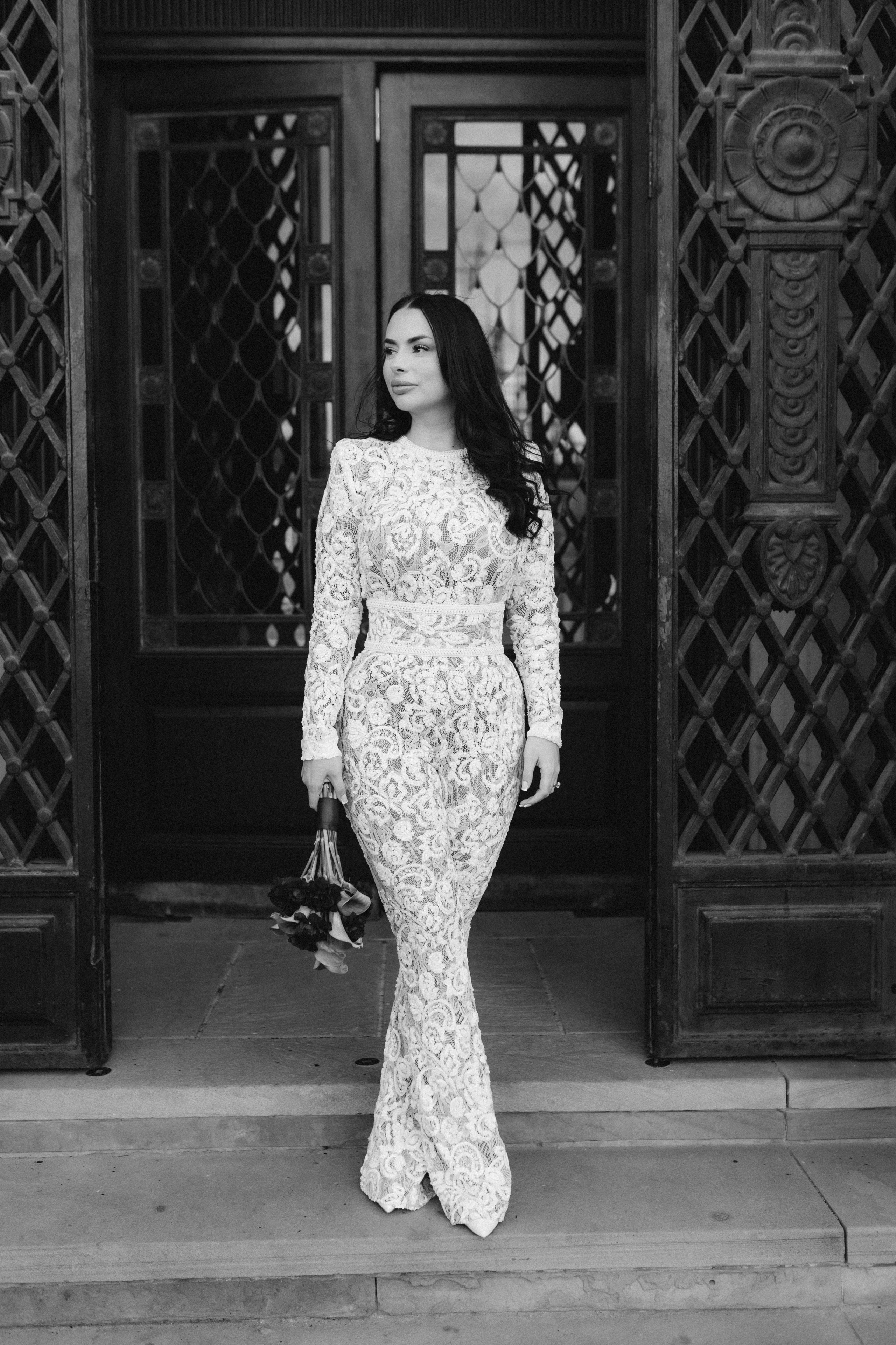S&A. Wedding and Portrait Photographer Evie Moon