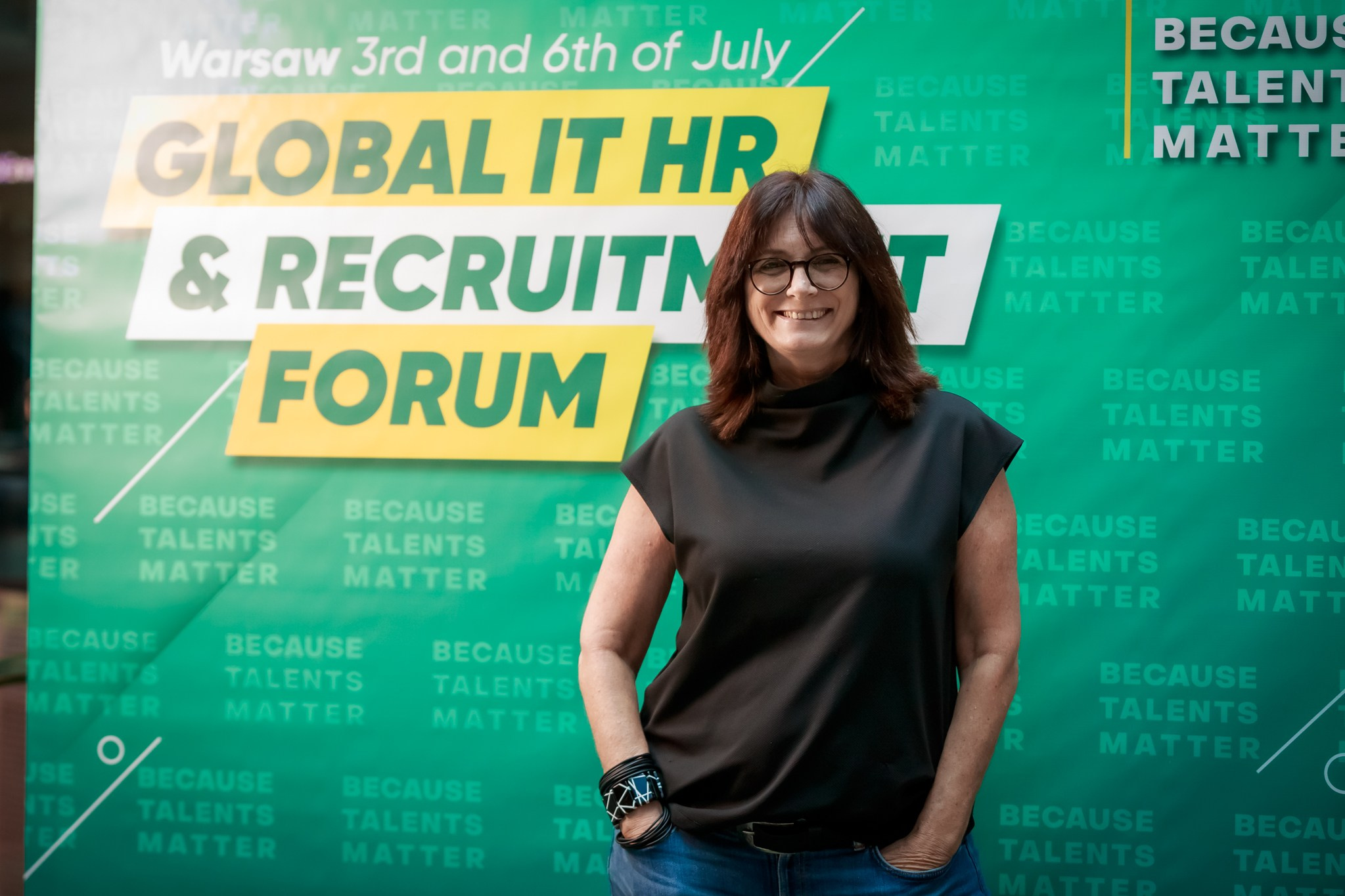 WYDARZENIA BIZNESOWE. Fotograf w Warszawie-Konstantin Golubev