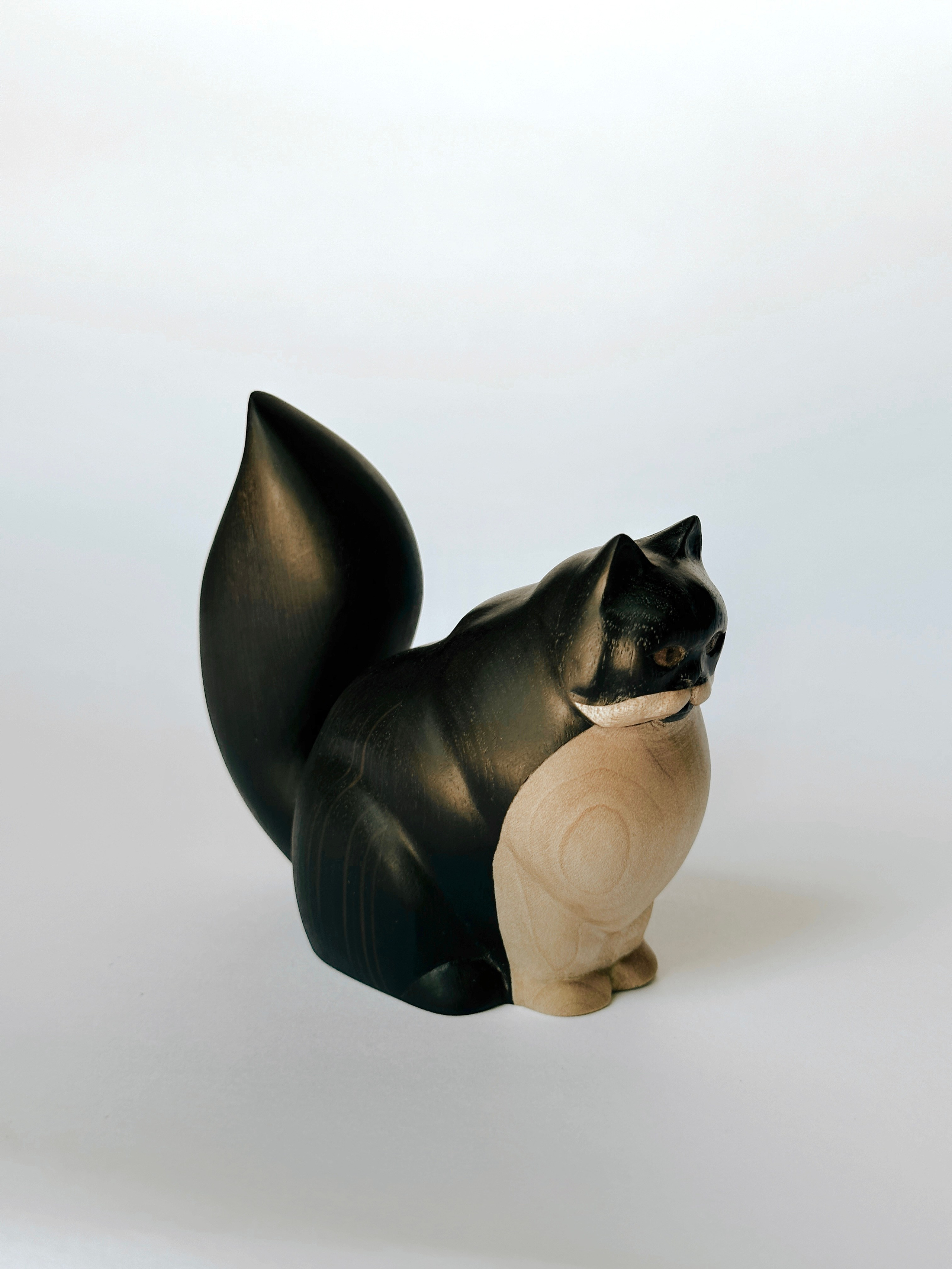 Коты. Резьба по дереву. Уникальные декоративные скульптуры для интерьера