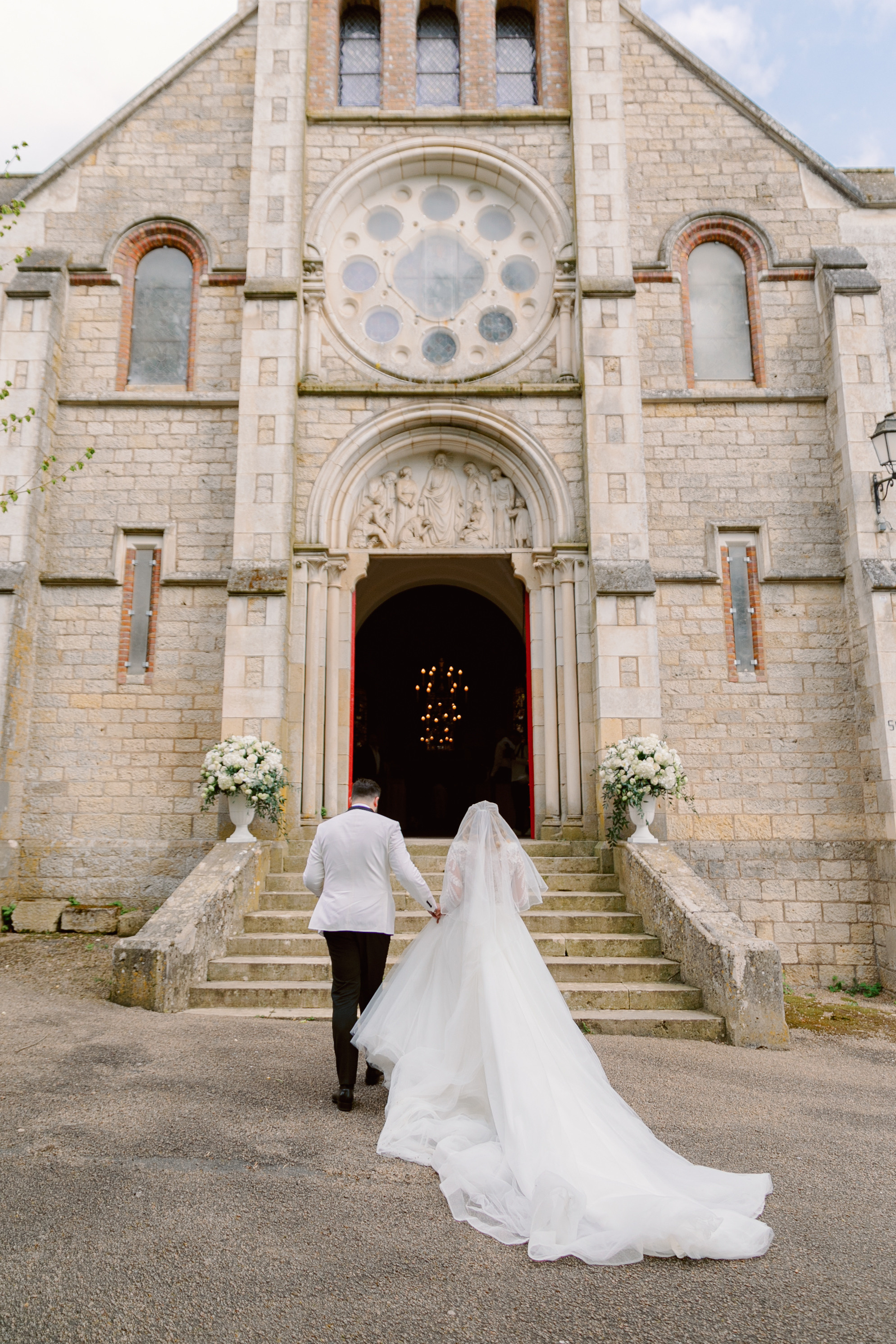 Chateau de Vallery France Cristian&Calina Wedding 2023. Iurkovski PHOTOGRAPHY in Europe. Luxury destination weddings and events