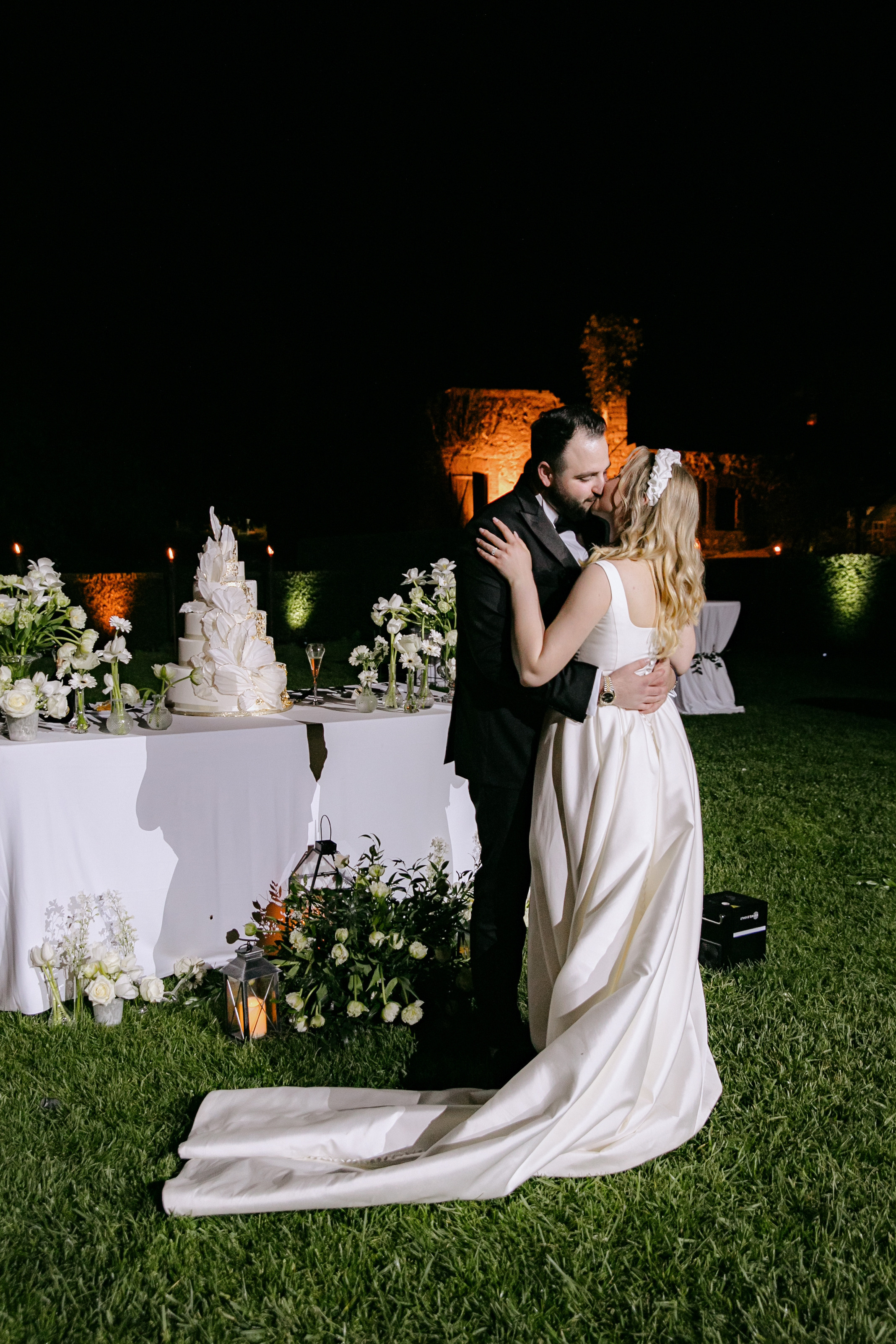 Chateau de Vallery France Cristian&Calina Wedding 2023. Iurkovski PHOTOGRAPHY in Europe. Luxury destination weddings and events