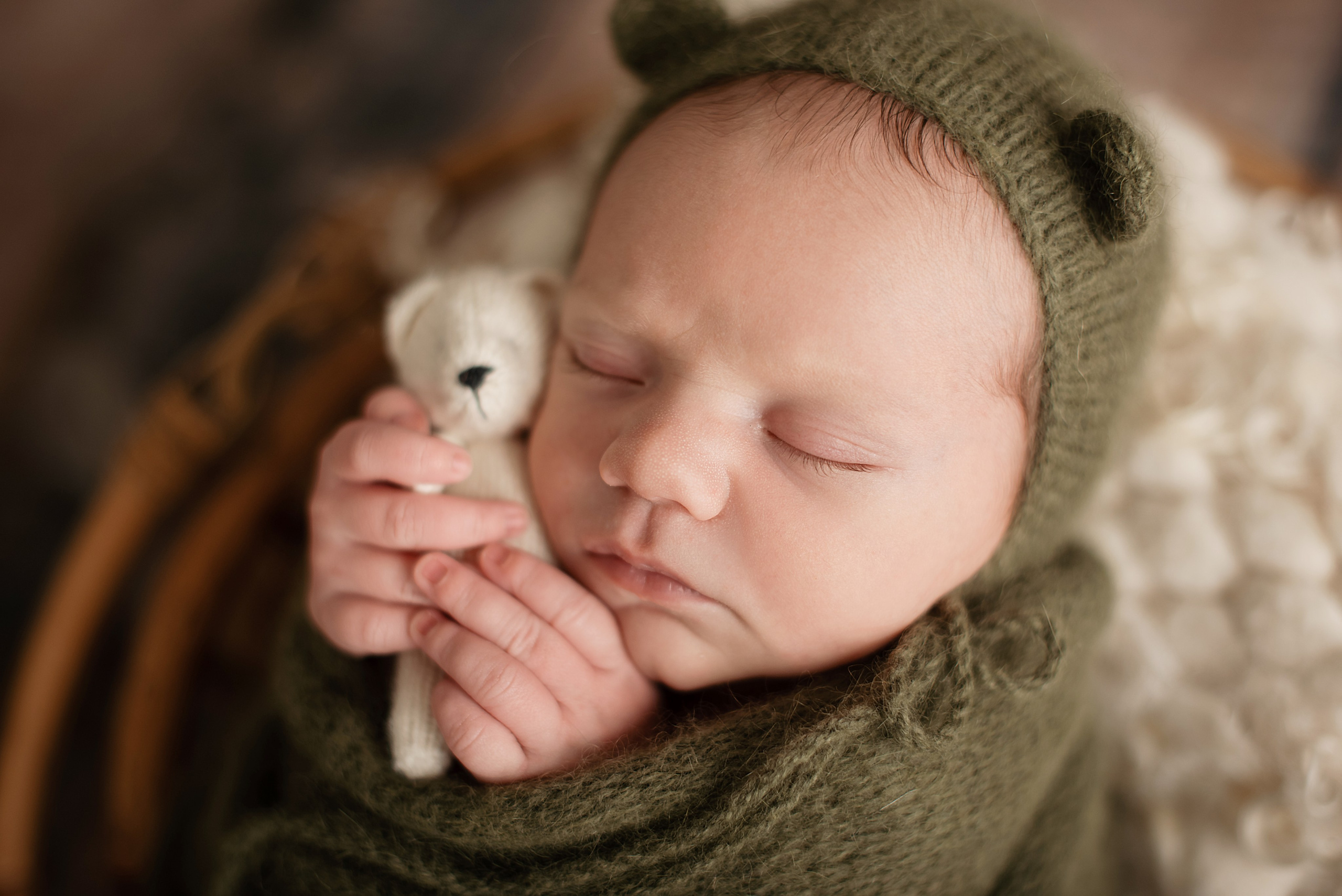 Kit Yakushevskyi. Newborn, pregnancy, family photographer in New Jersey