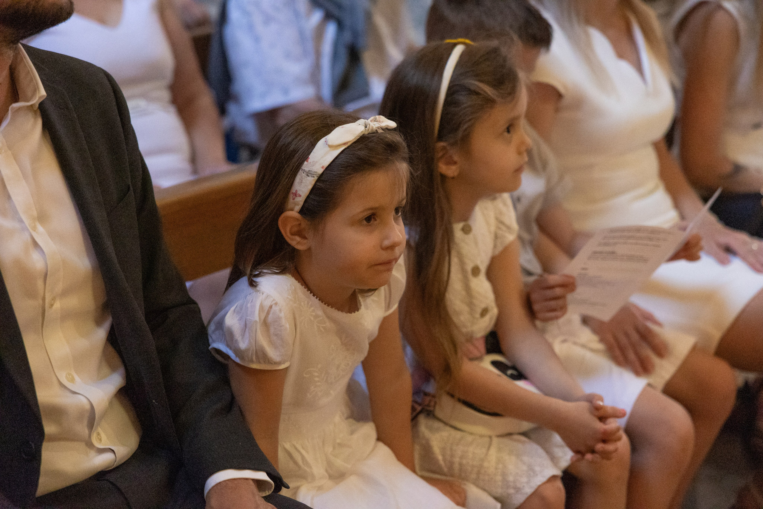 The Baptism of Diana in the Church of Saint-Sernin in Toulouse. Eugénie Smirnova — Photographe à Toulouse et dans le Sud-Ouest