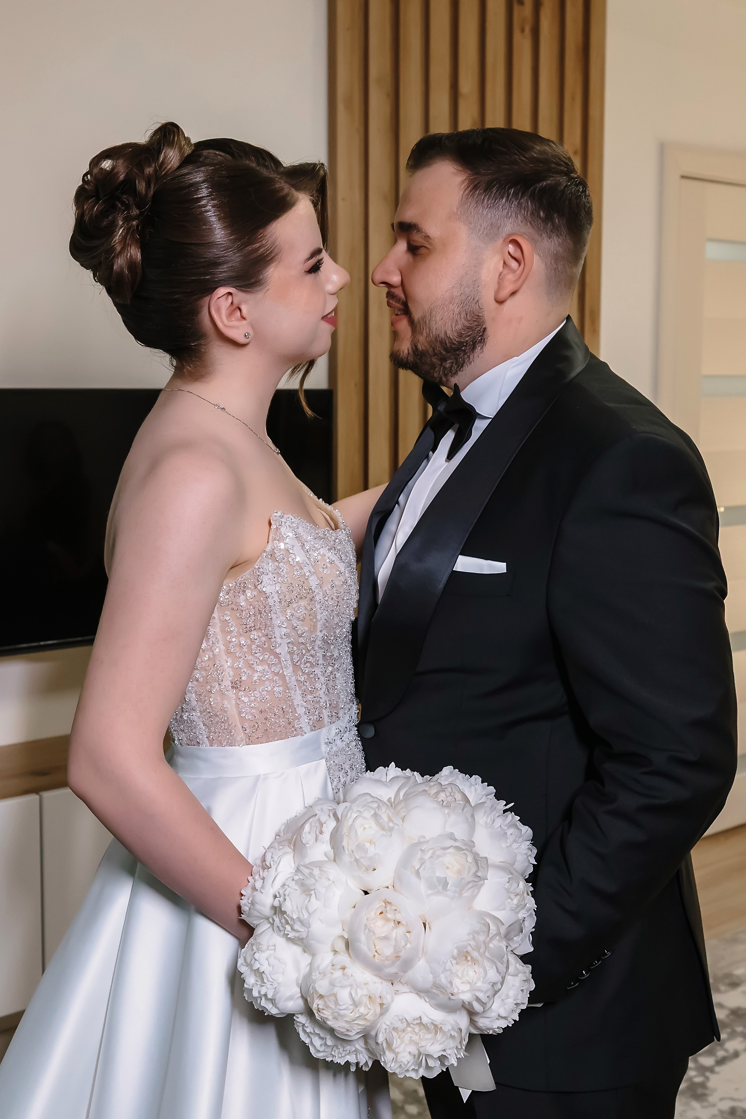 Roxana & Adrian. Romeo Dimache — Wedding photographer in Romania