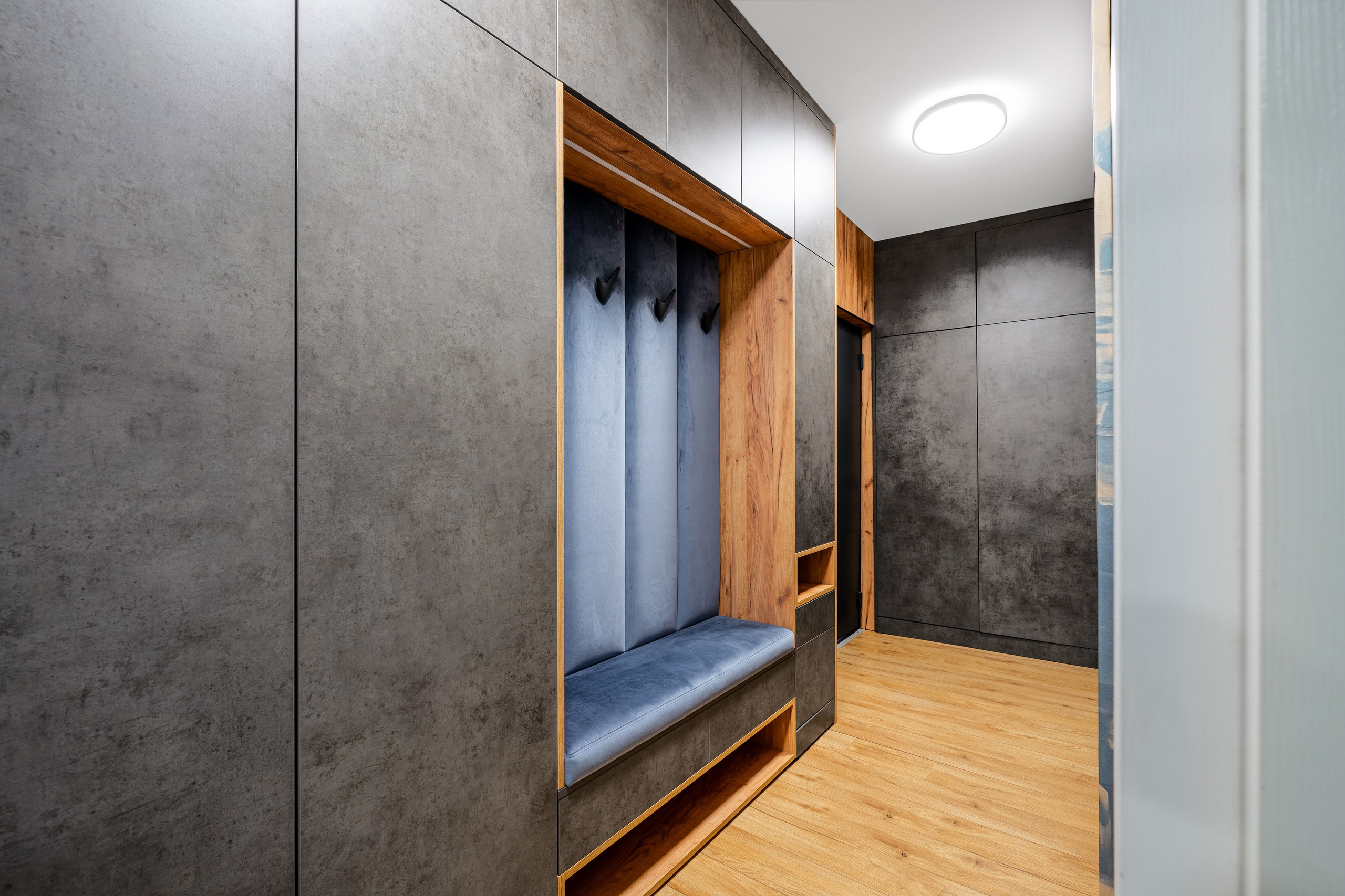 Апартамнет с дизайнерско обзавеждане. Професионален фотограф в Пловдив и областта