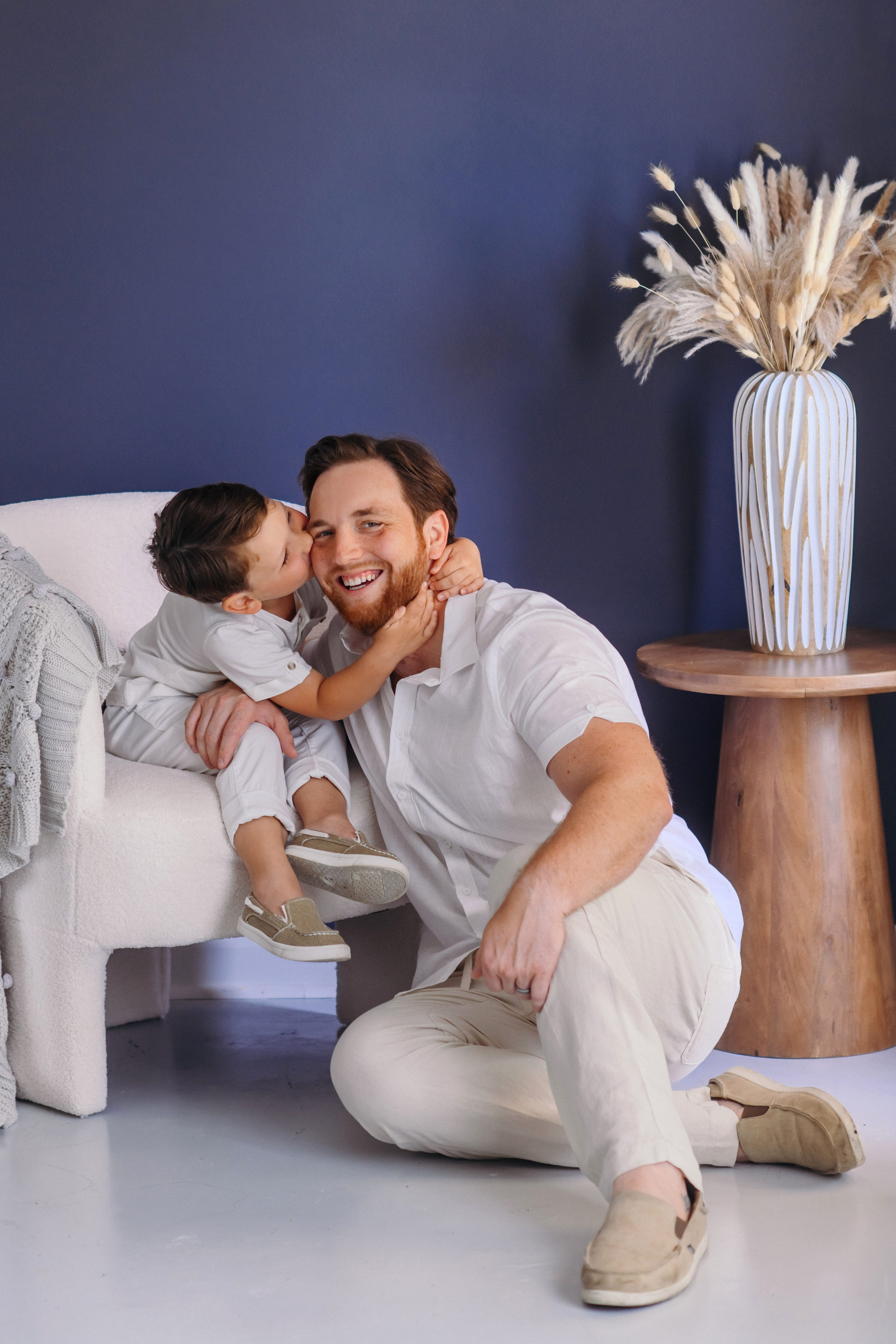 Amanda, Sam and Hayes. Wedding, maternity and family photographer in Charlotte Tasha Minn