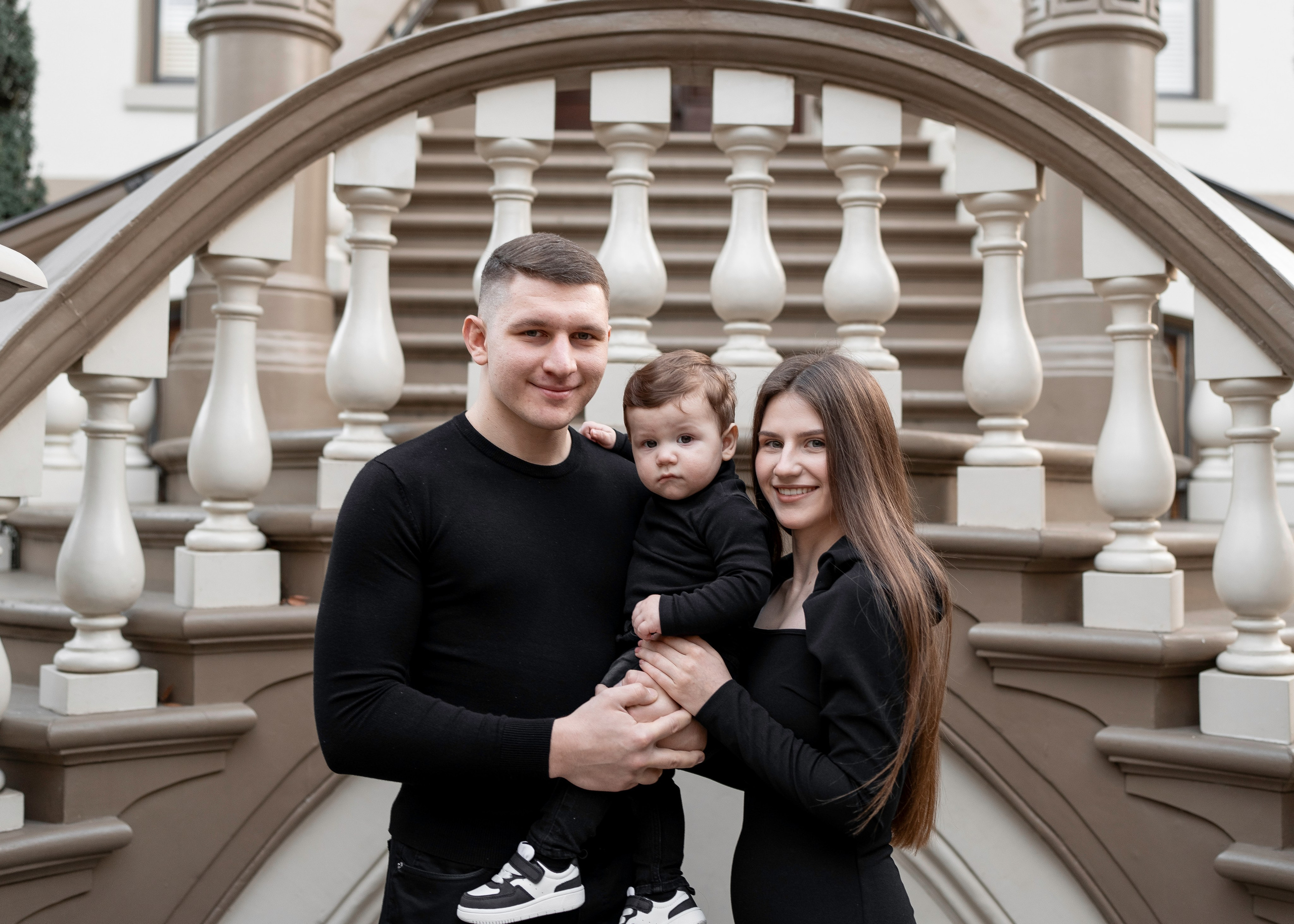 Artem, Nadia & Elisha. Family photographer in Sacramento | Sofia Pavenko