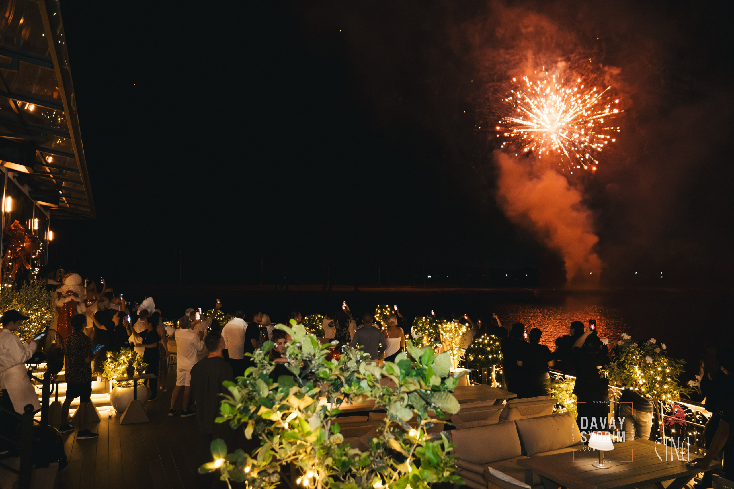 Новогодняя вечеринка | Фоторепортаж | Афиша | DAVAYSXODIM.com PHUKET. АФИША|ФОТОРЕПОРТАЖИ|ИВЕНТЫ|ПХУКЕТ