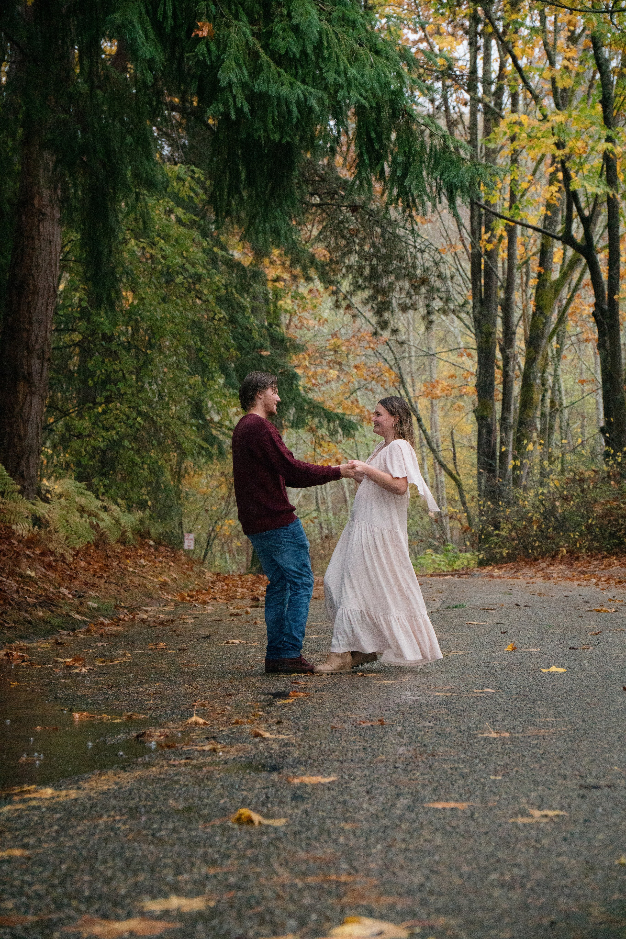Katlyn and Josiah. Photographer in Washington Sophia D