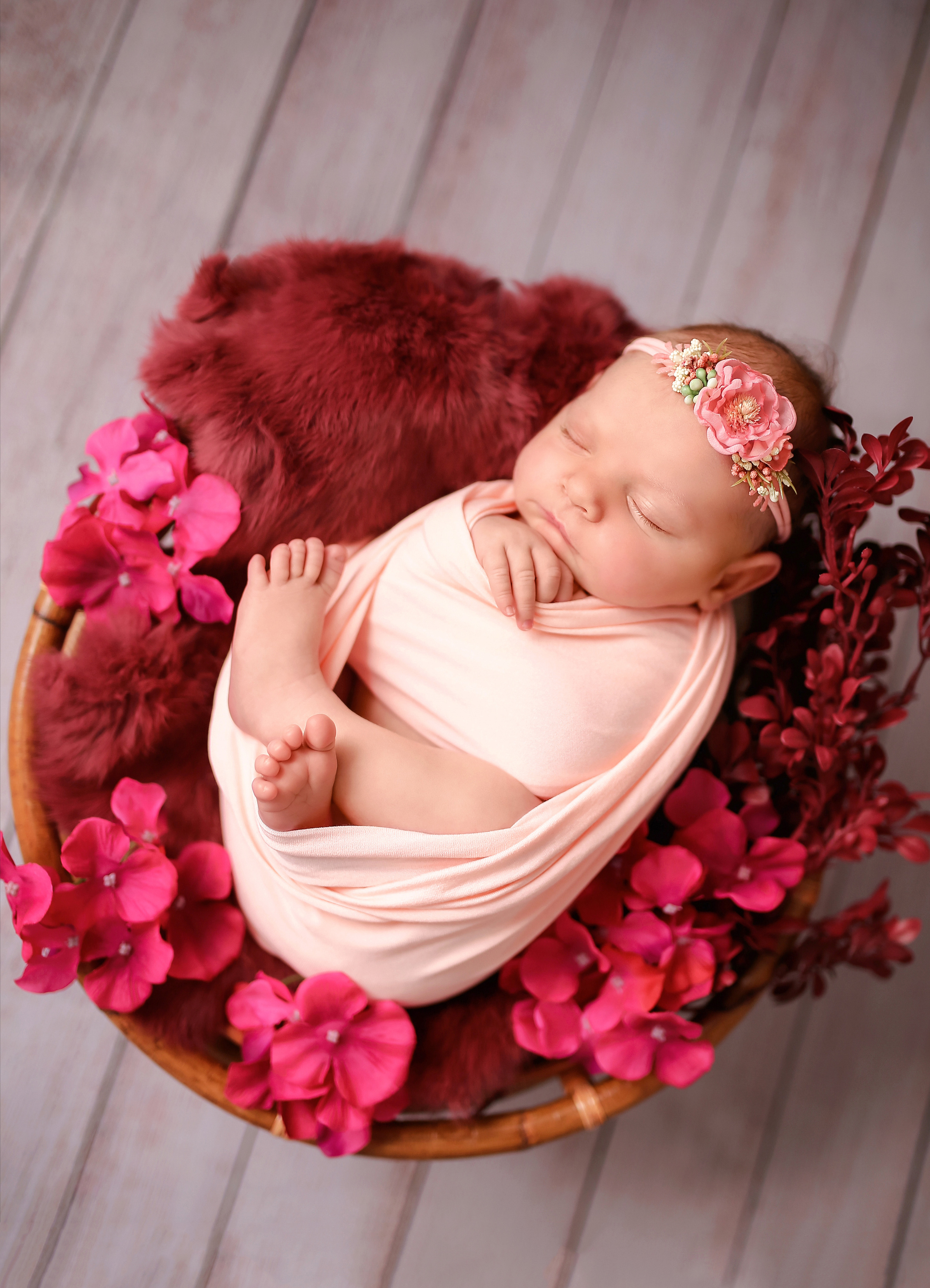 Neugeborene. Neugeborenen, Kinder, Familie Fotografin Oberhausen NRW Marina Lykov