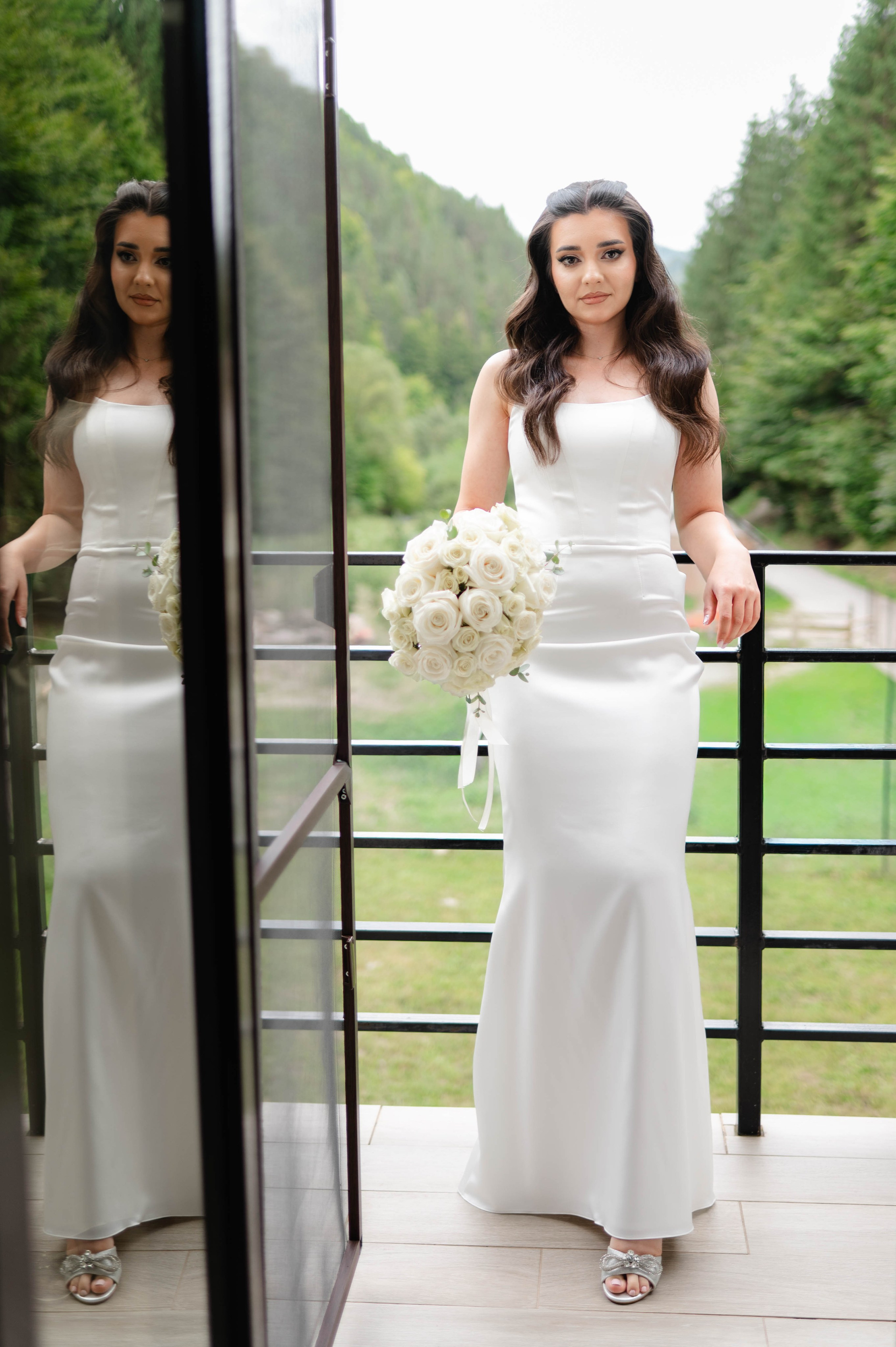 Bianca + Mihai. Alexandra Hanu Photographer