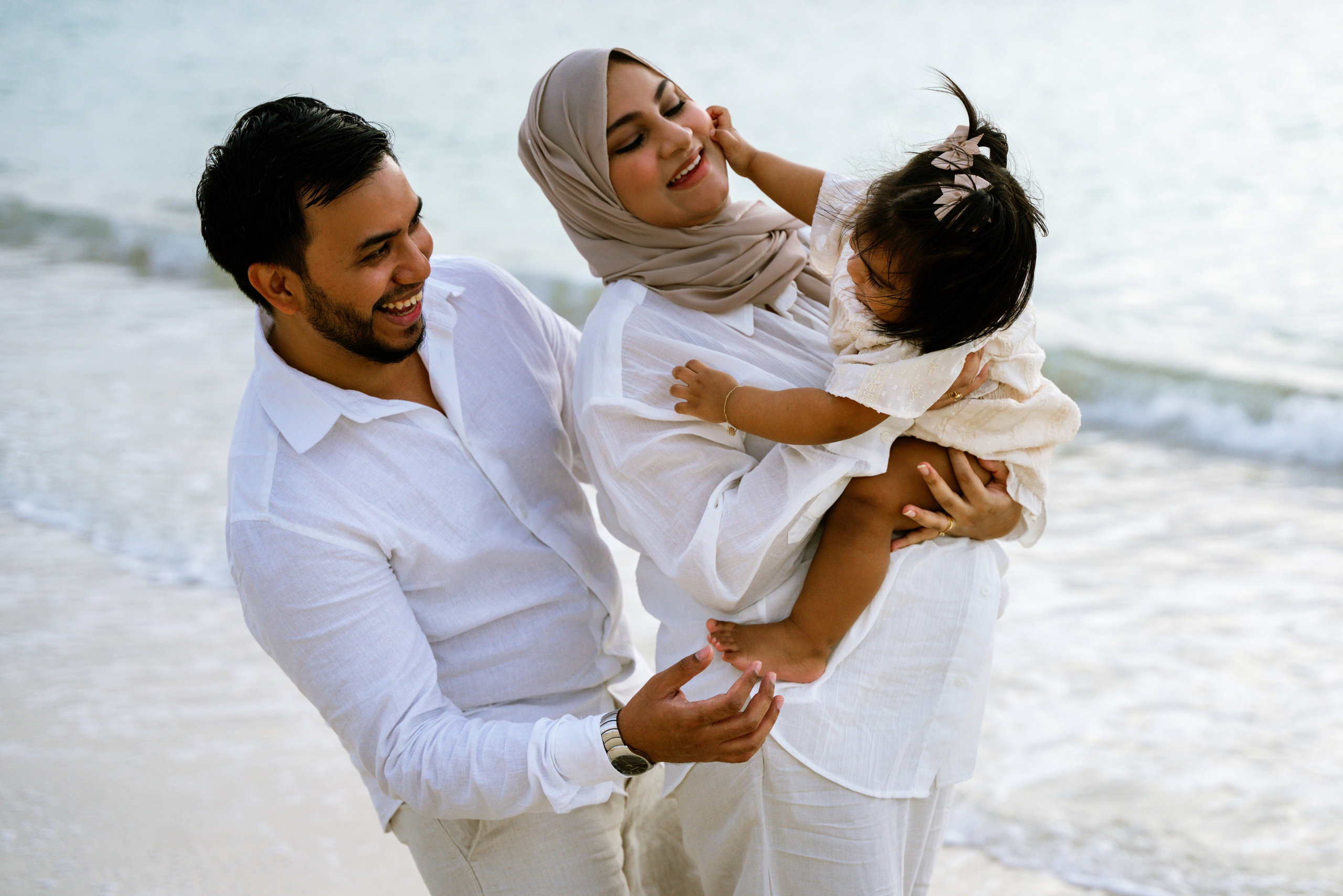 Our family is growing soon!. Angela Iakovleva — Family Photographer in Dubai