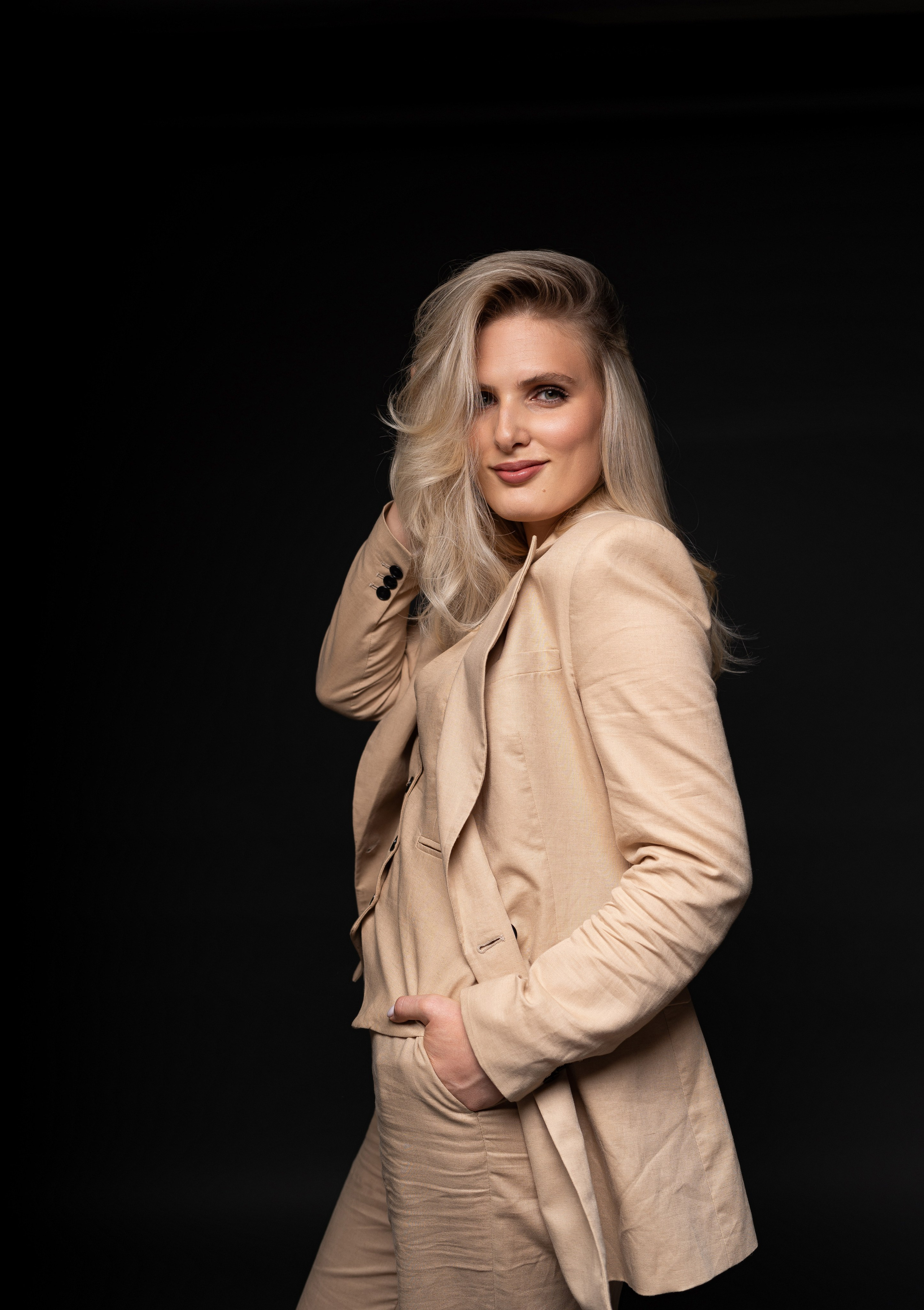 Yana. Family photographer in Sacramento | Sofia Pavenko