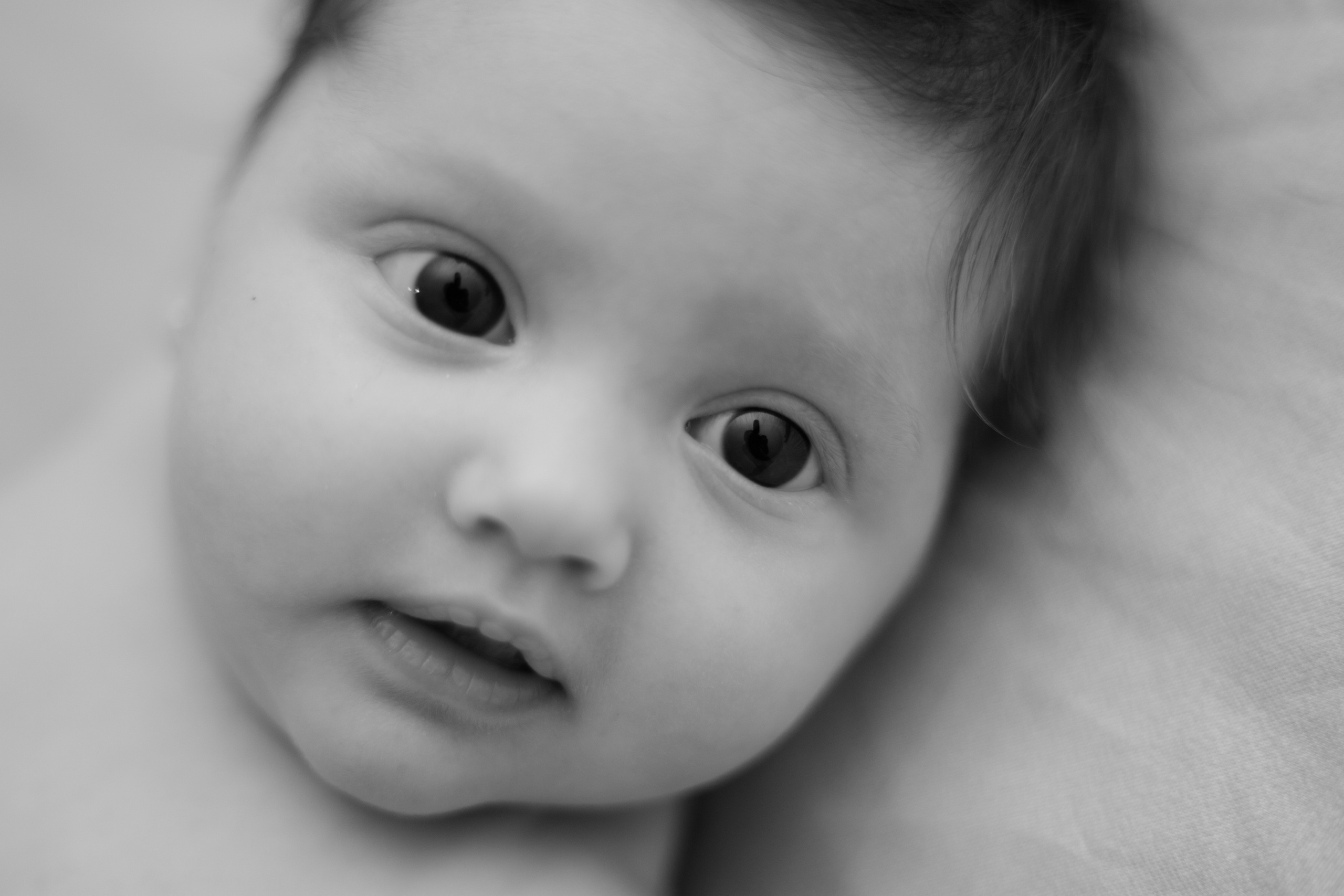 Anastasia. Fotograf si videograf — evenimente si studio