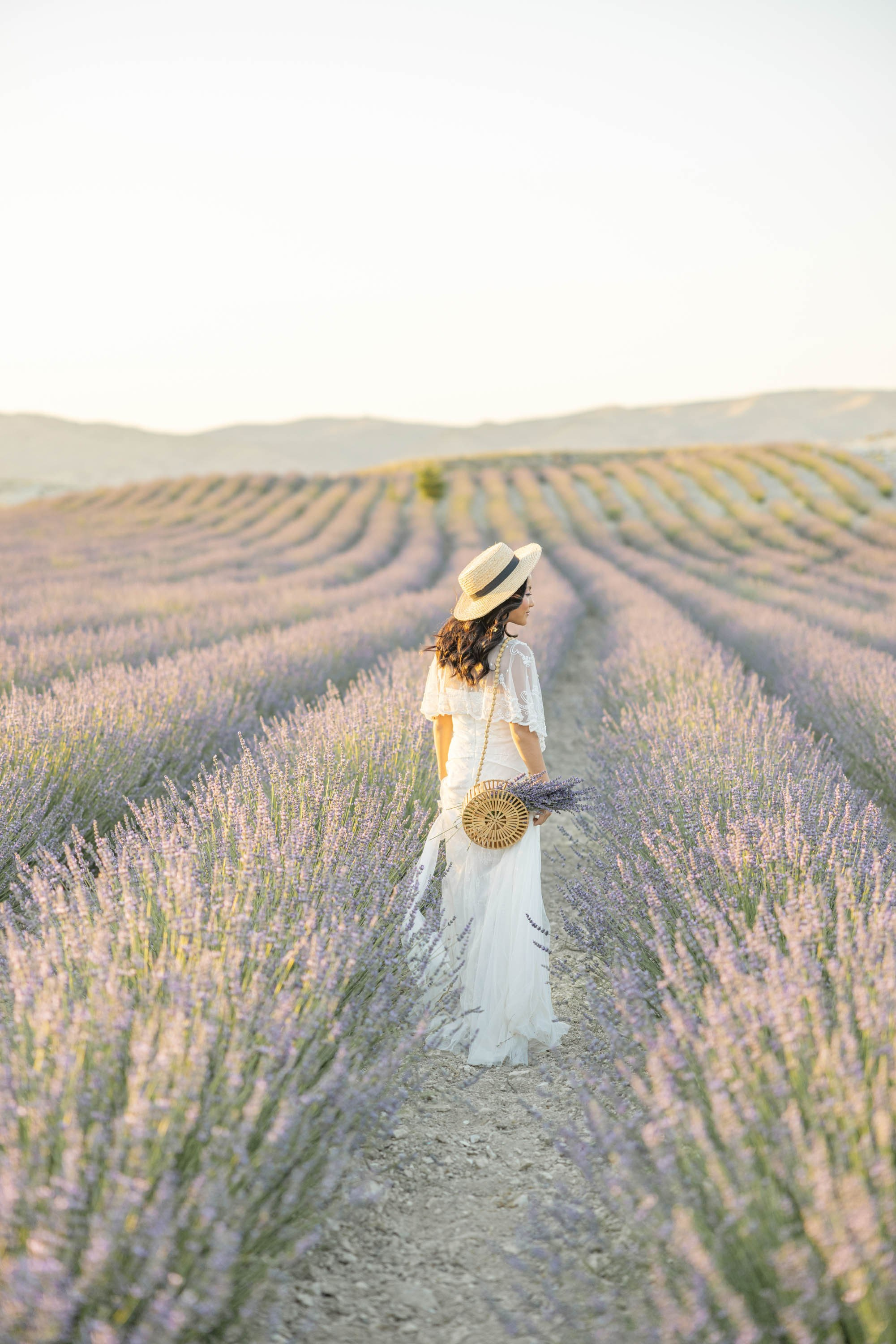 Dreamy Photoshoot in a Lavender Field. Julia Ganch I Fashion Wedding Photography I Cappadocia Turkey